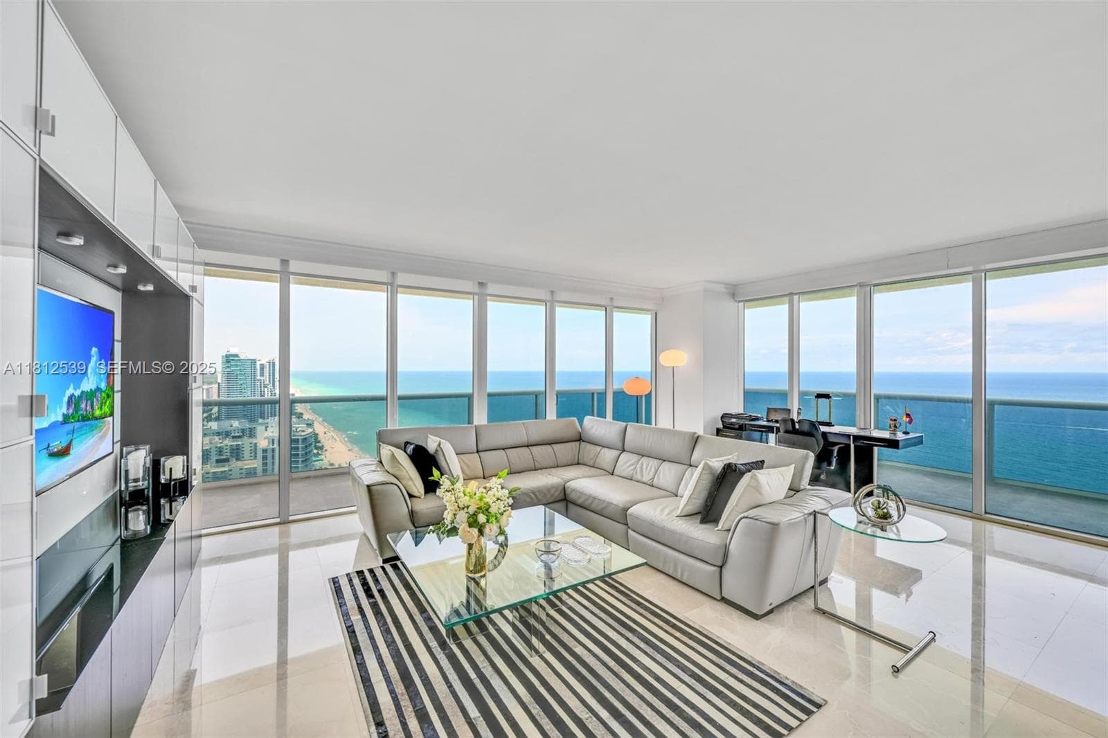 1830 Ocean Dr 1