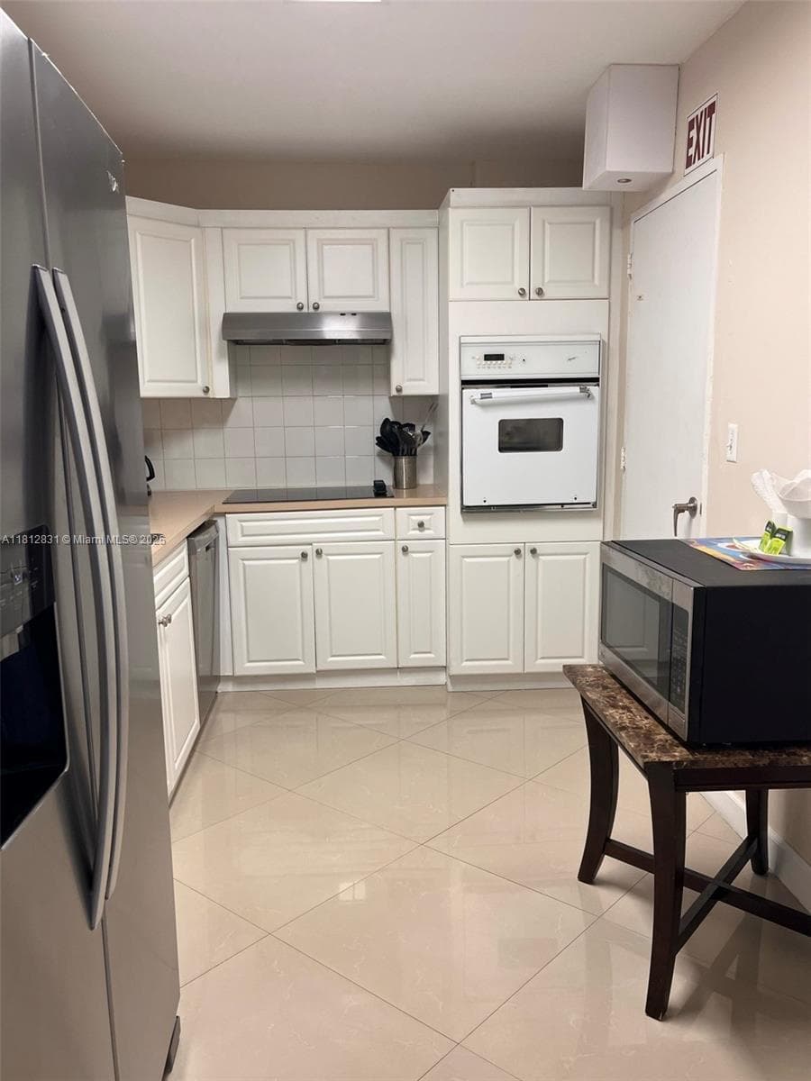 3801 S Ocean Dr PH16Y photo 8