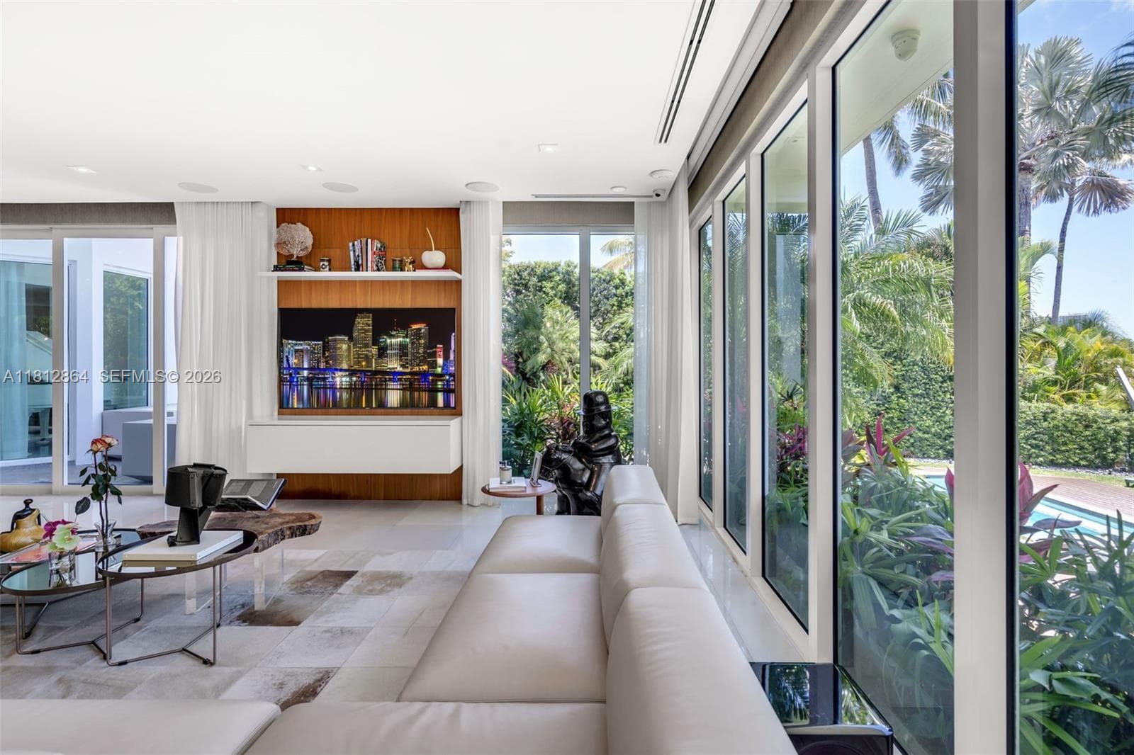 420 Island Dr photo 22