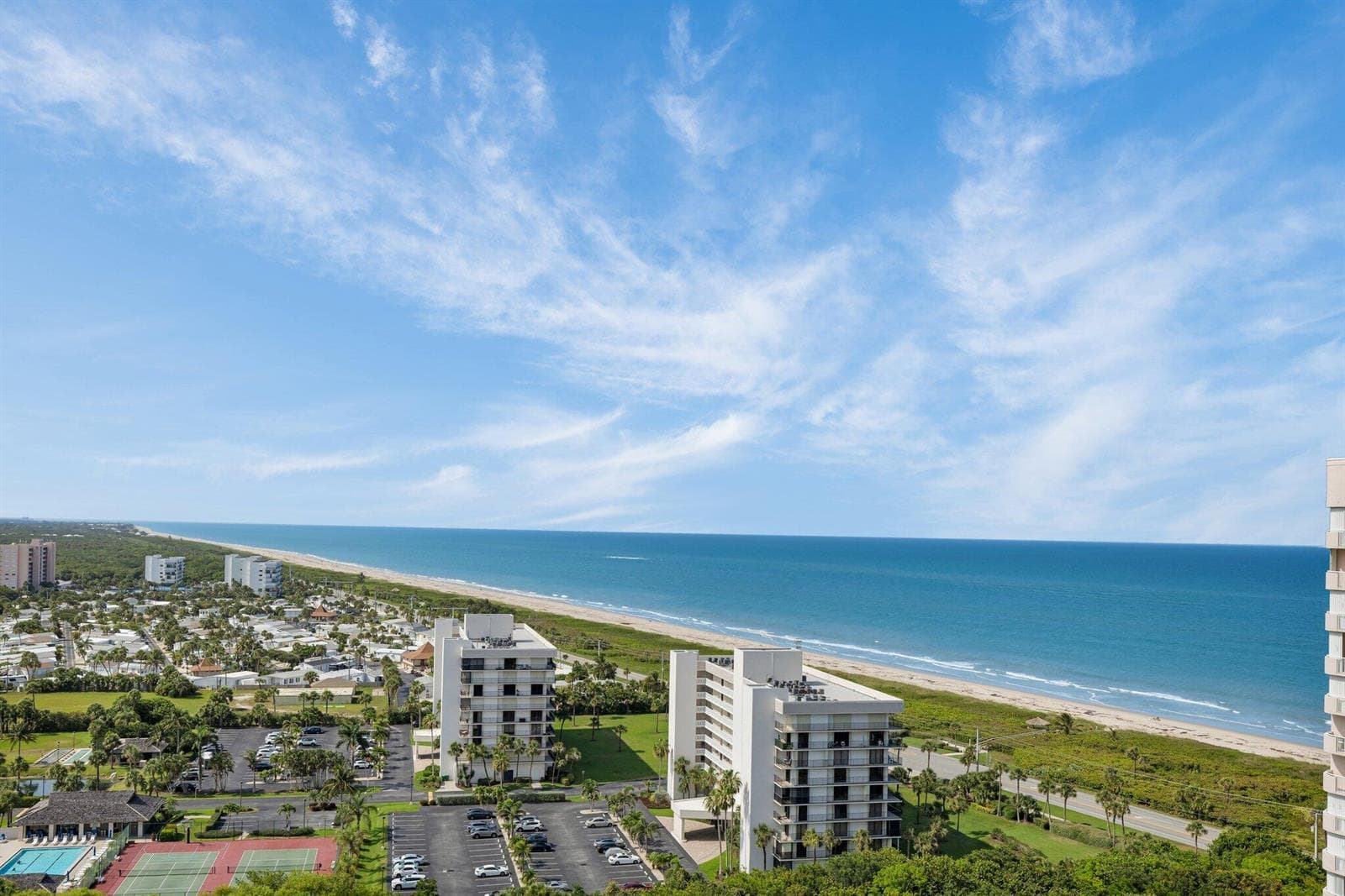 5049 N Highway A1a 1905 photo 1