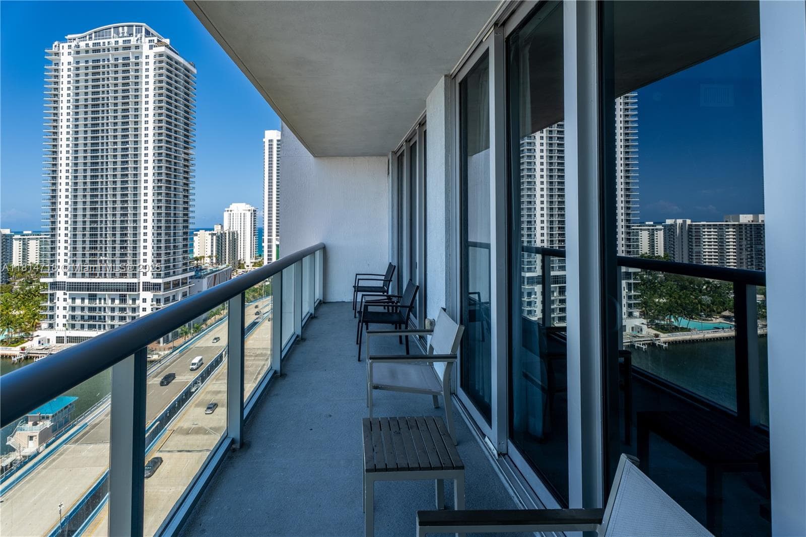 2602 Hallandale Beach Blvd R2004 photo 11