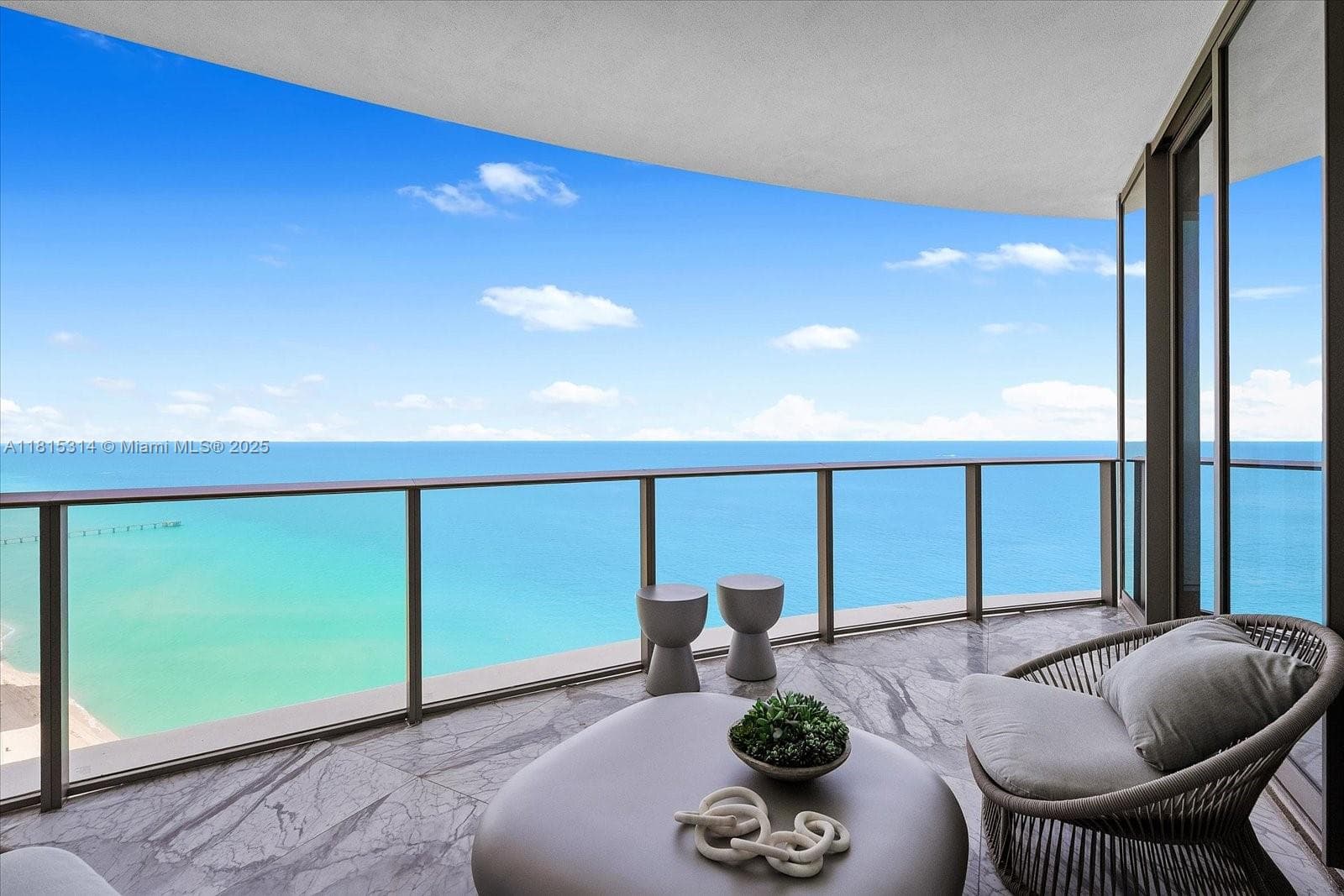 15701 Collins Ave 1