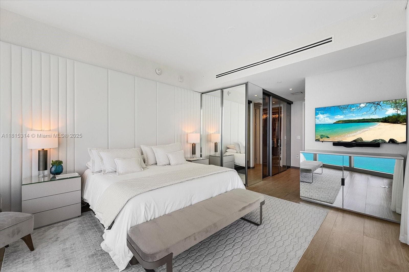 15701 Collins Ave 3101 photo 24