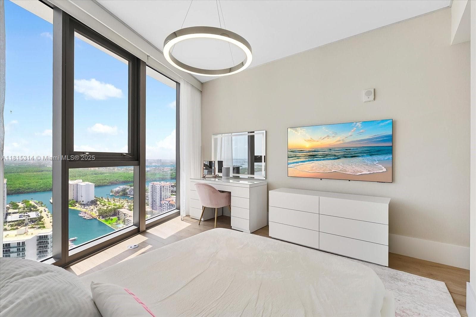 15701 Collins Ave 3101 photo 11