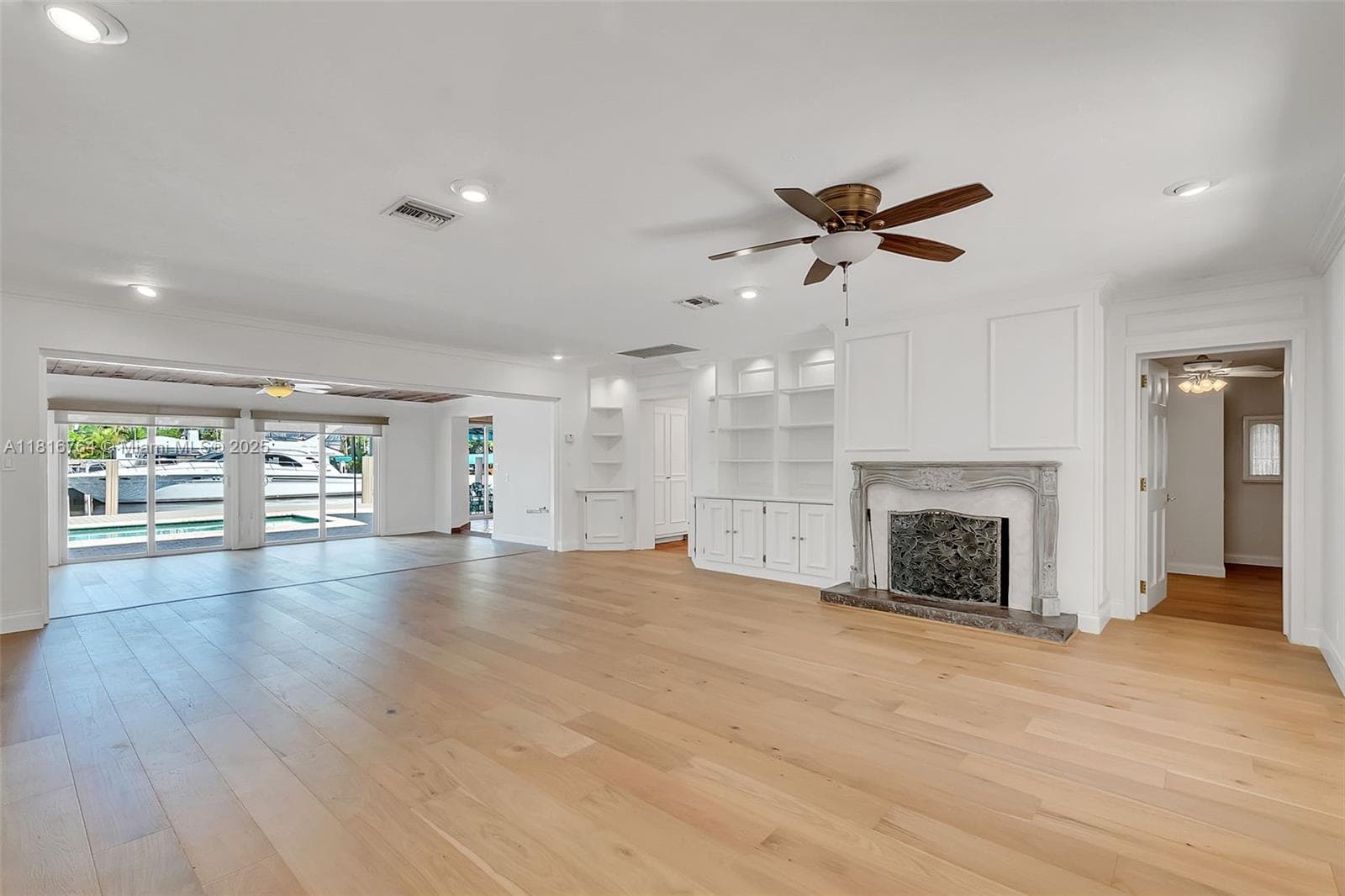 325 Bontona Ave photo 8