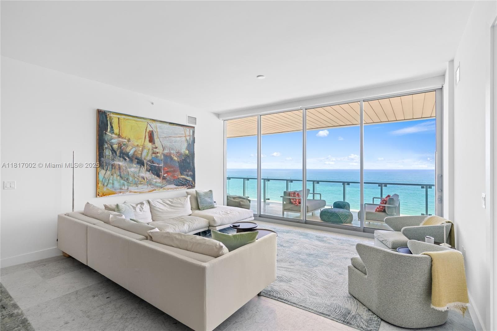 5775 Collins Ave 4