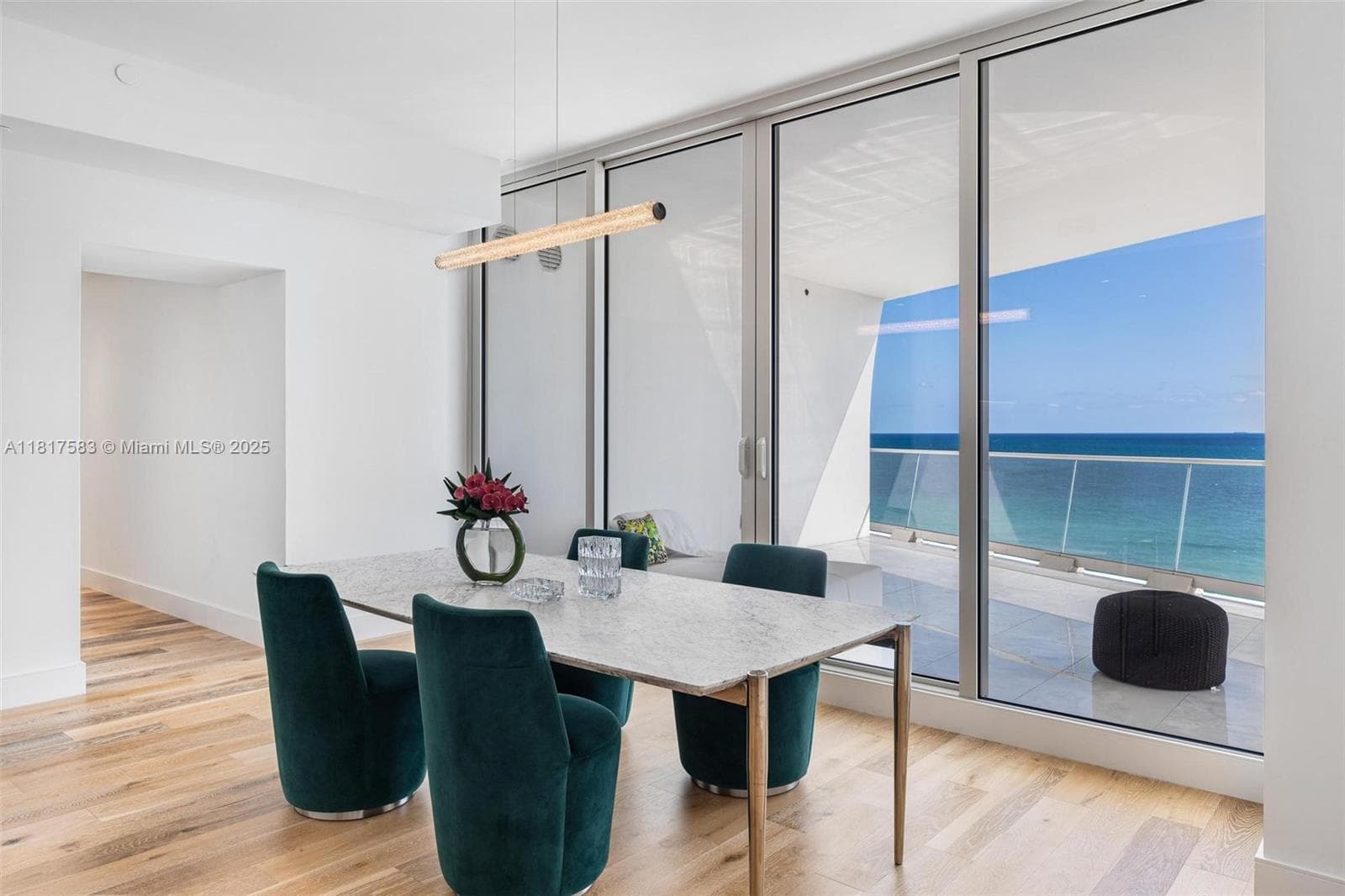 16901 Collins Ave 5