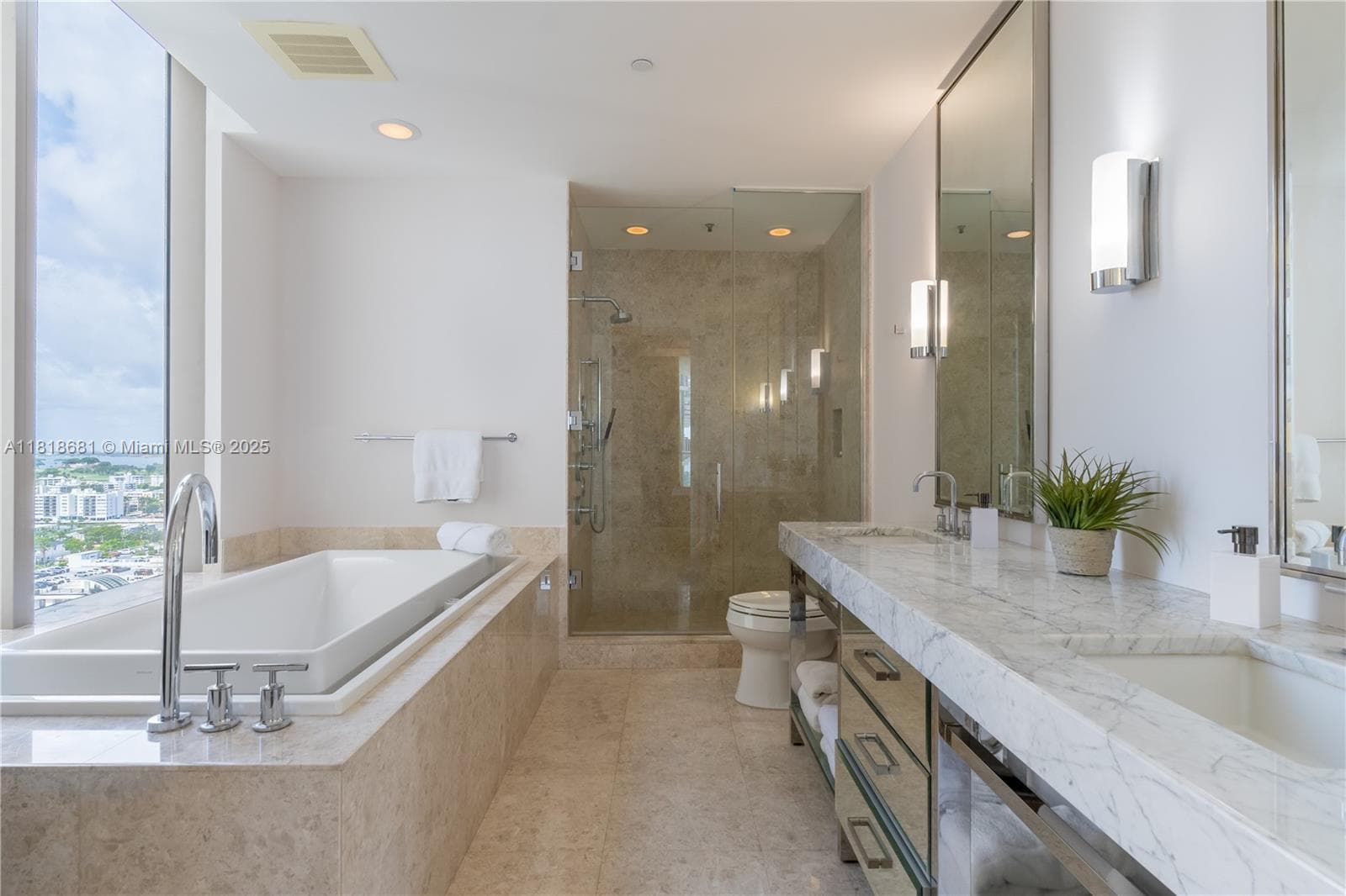 9705 Collins Ave 1804N photo 8