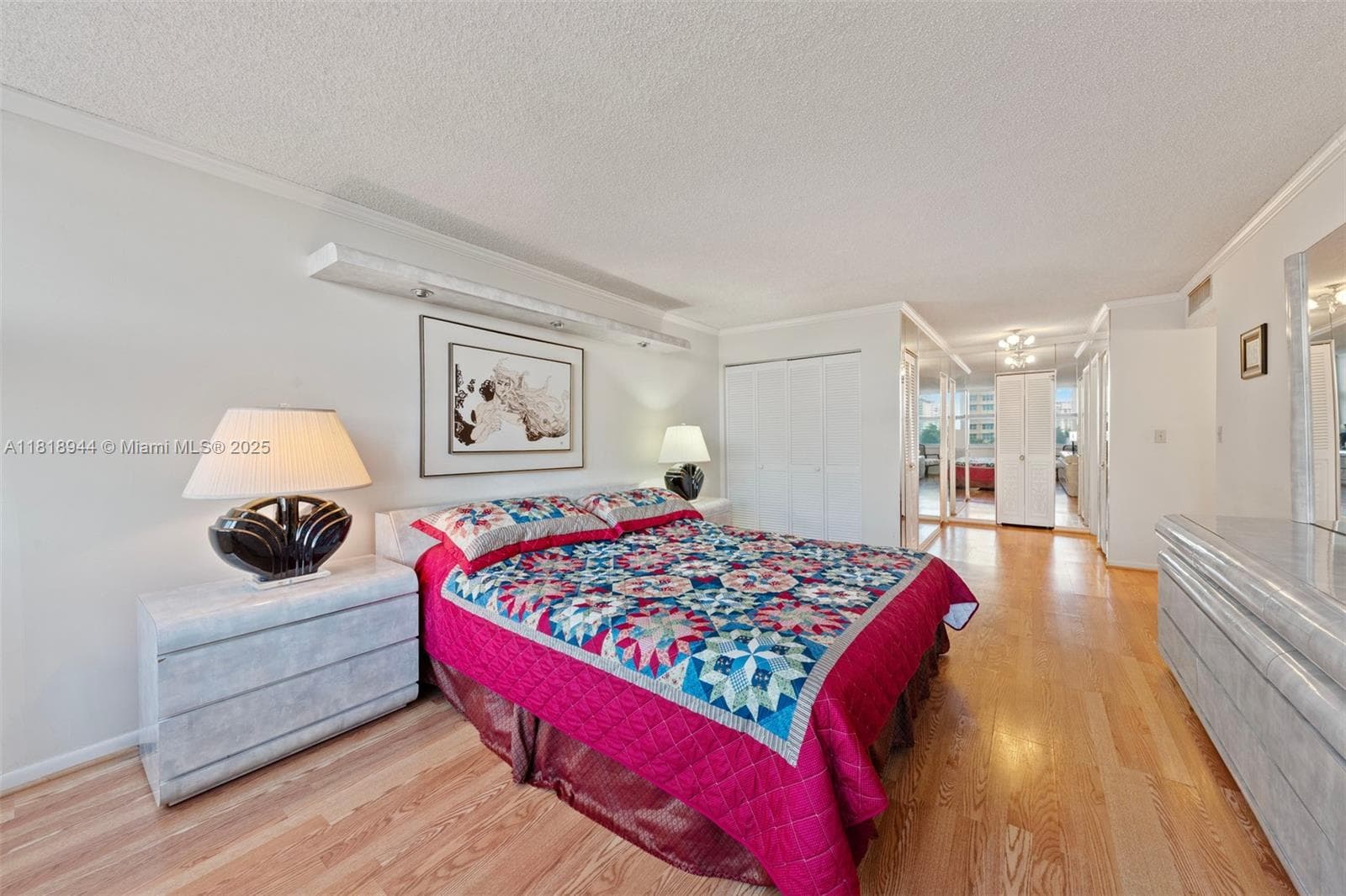2751 Ocean Dr 501N photo 23