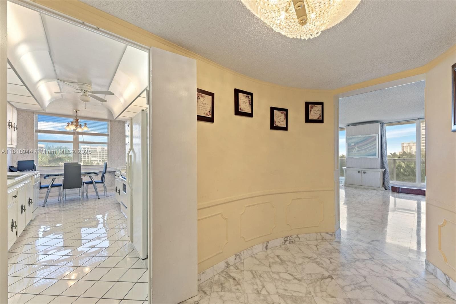2751 Ocean Dr 2