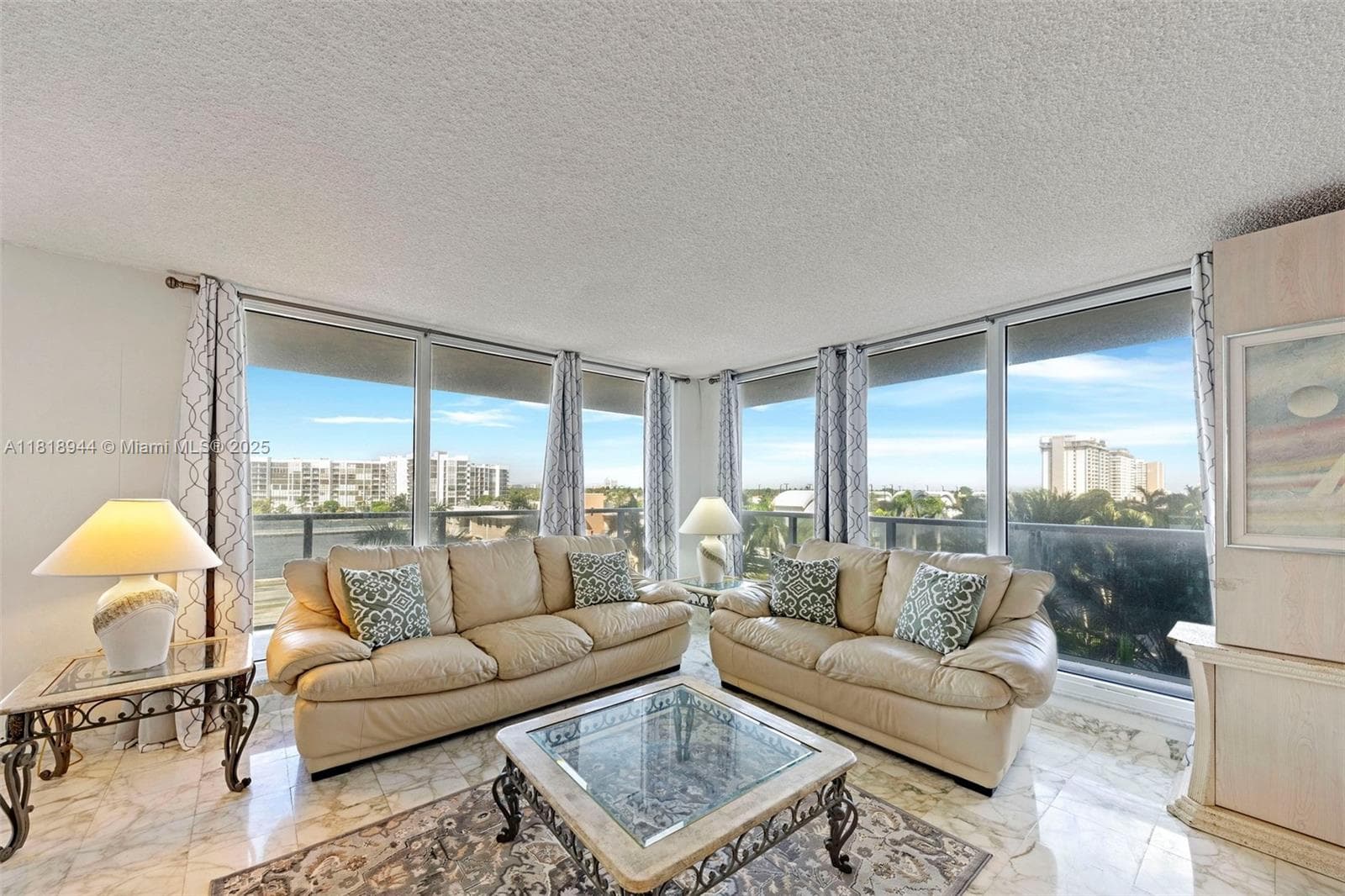2751 Ocean Dr 501N photo 9