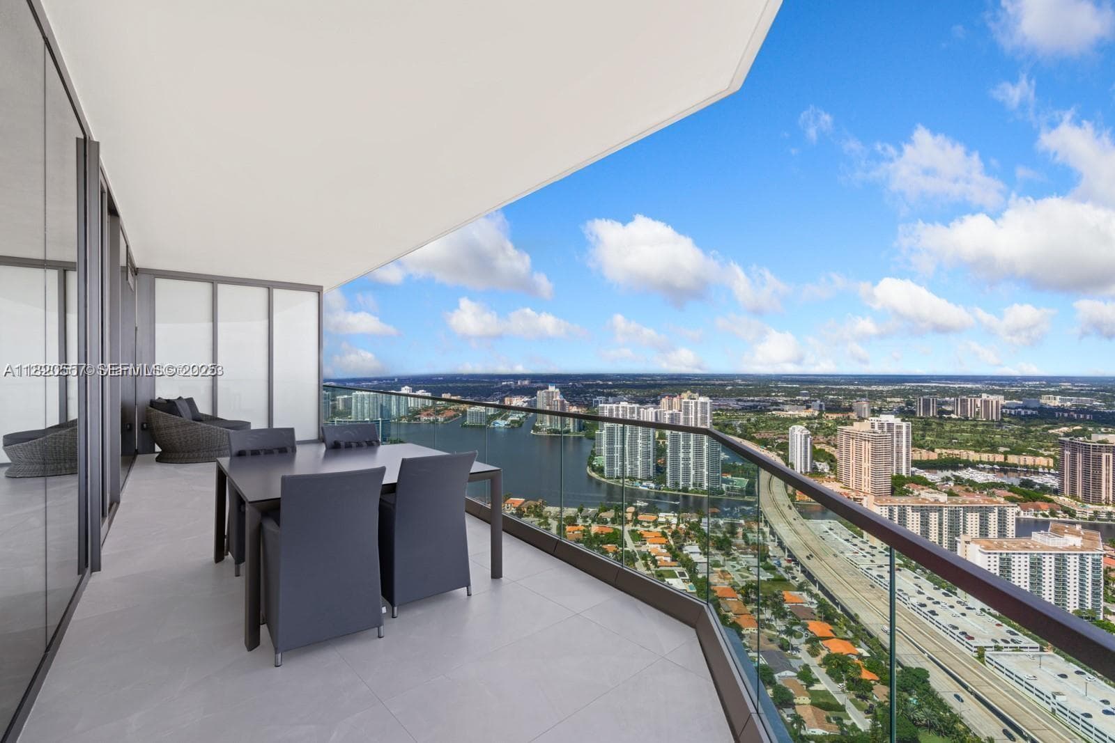 18975 Collins Ave 5000 + Cabana #22 photo 25