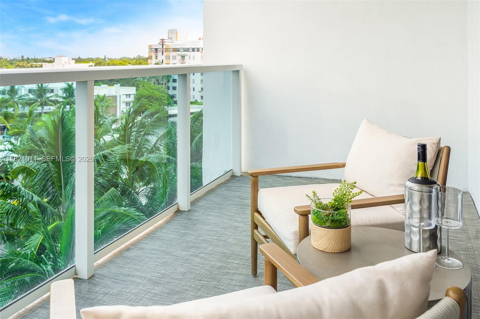 2301 Collins Ave 630 photo 14