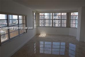 1950 Ocean Dr 16F photo 6