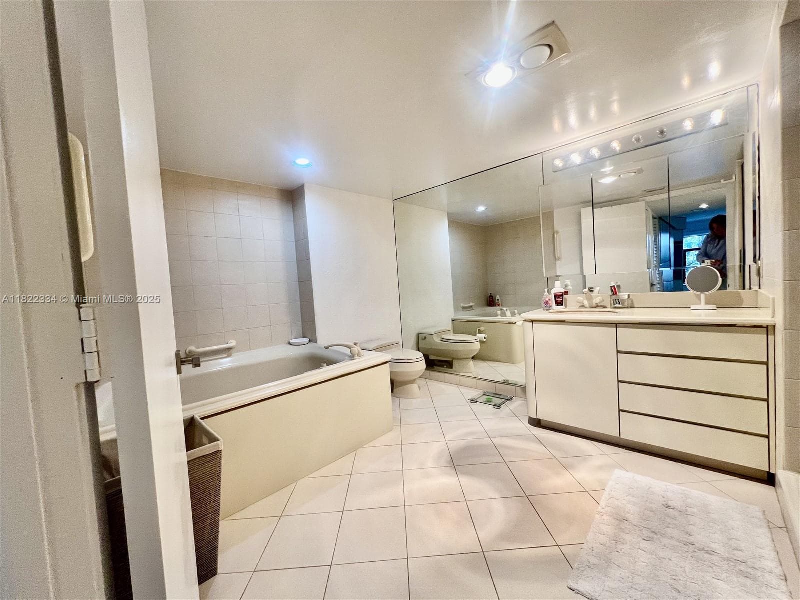 4900 Ocean Blvd 212 photo 22