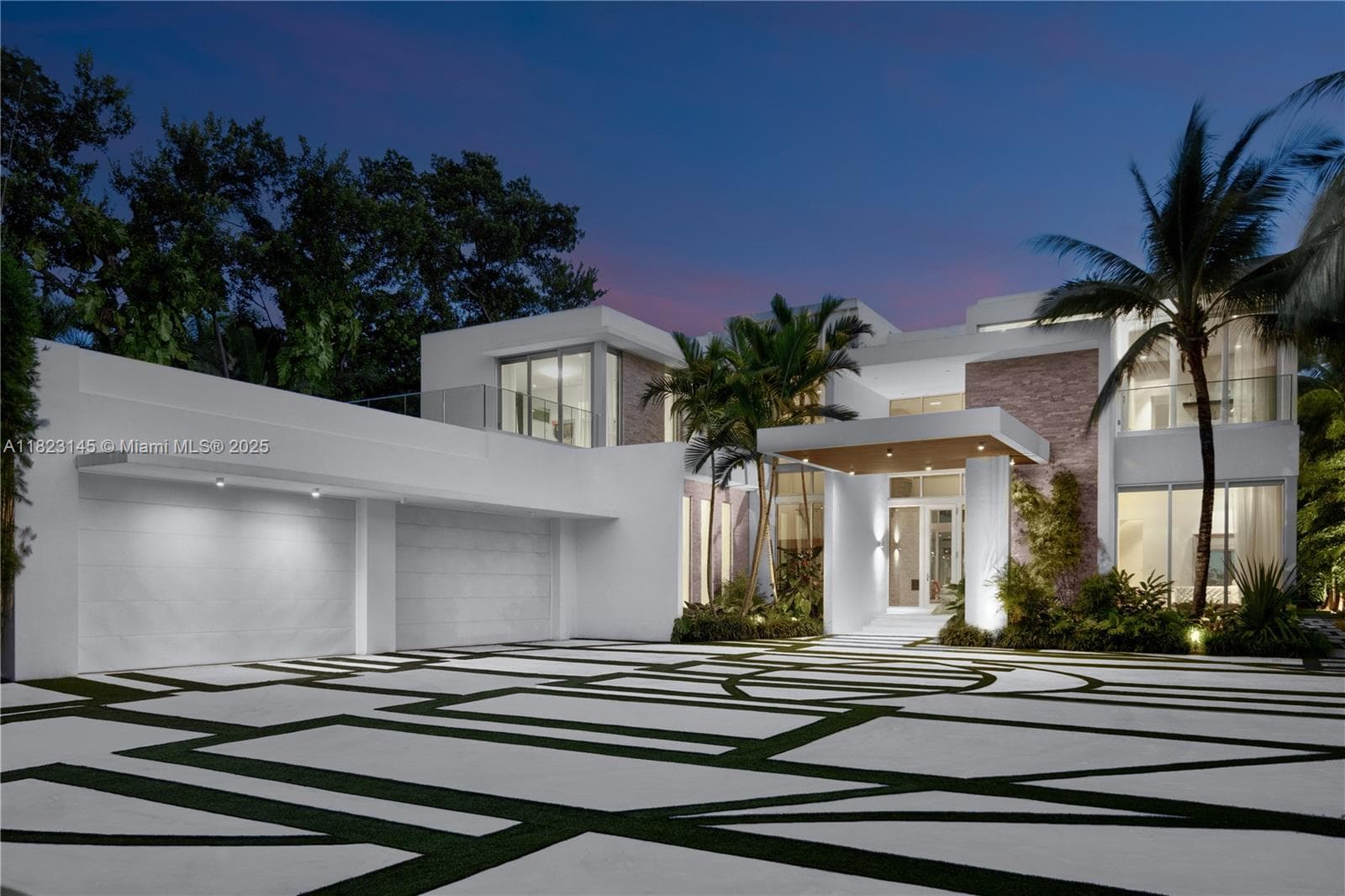 30 Palm Ave 3