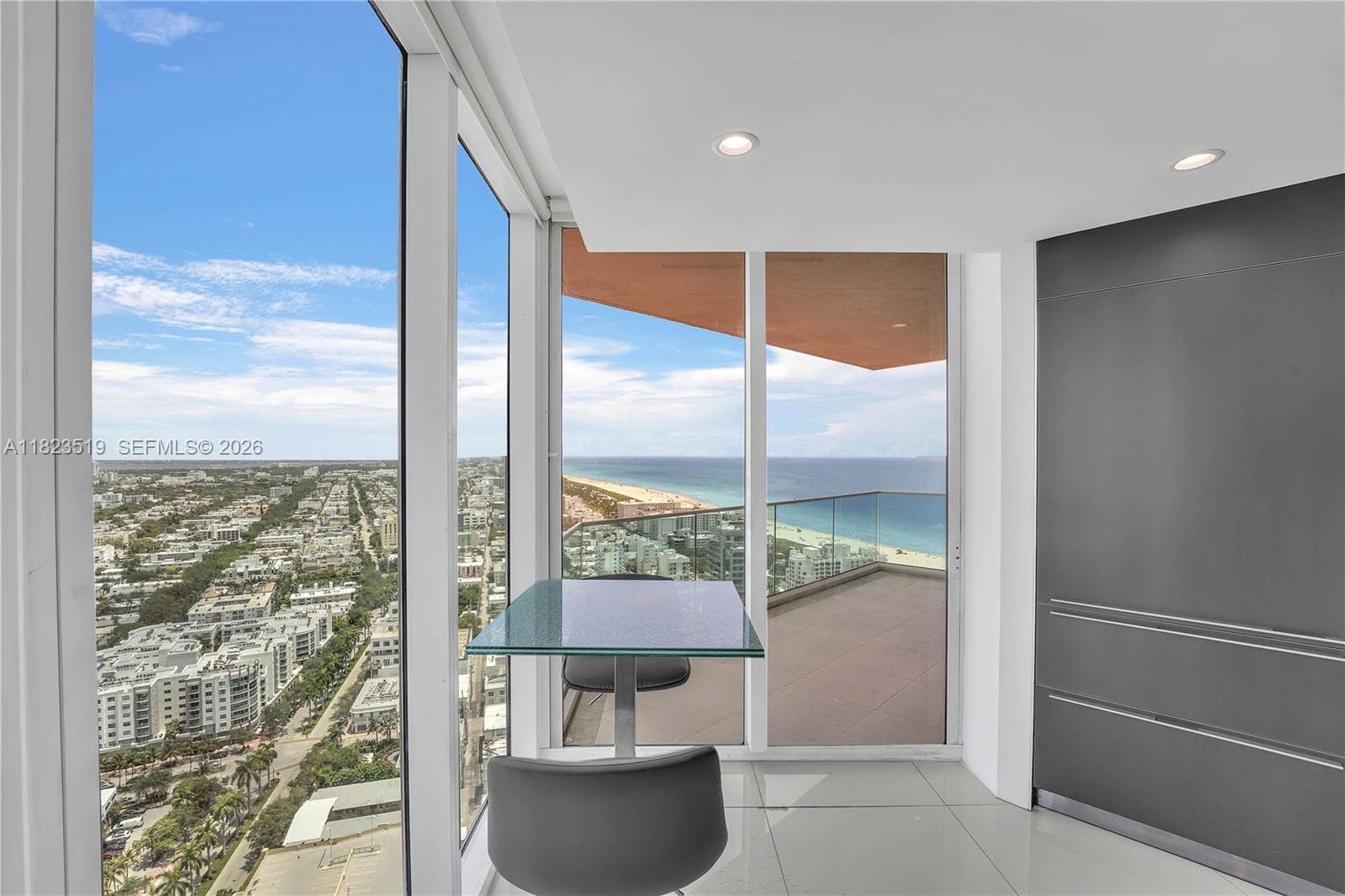300 Pointe Dr 3405 photo 15