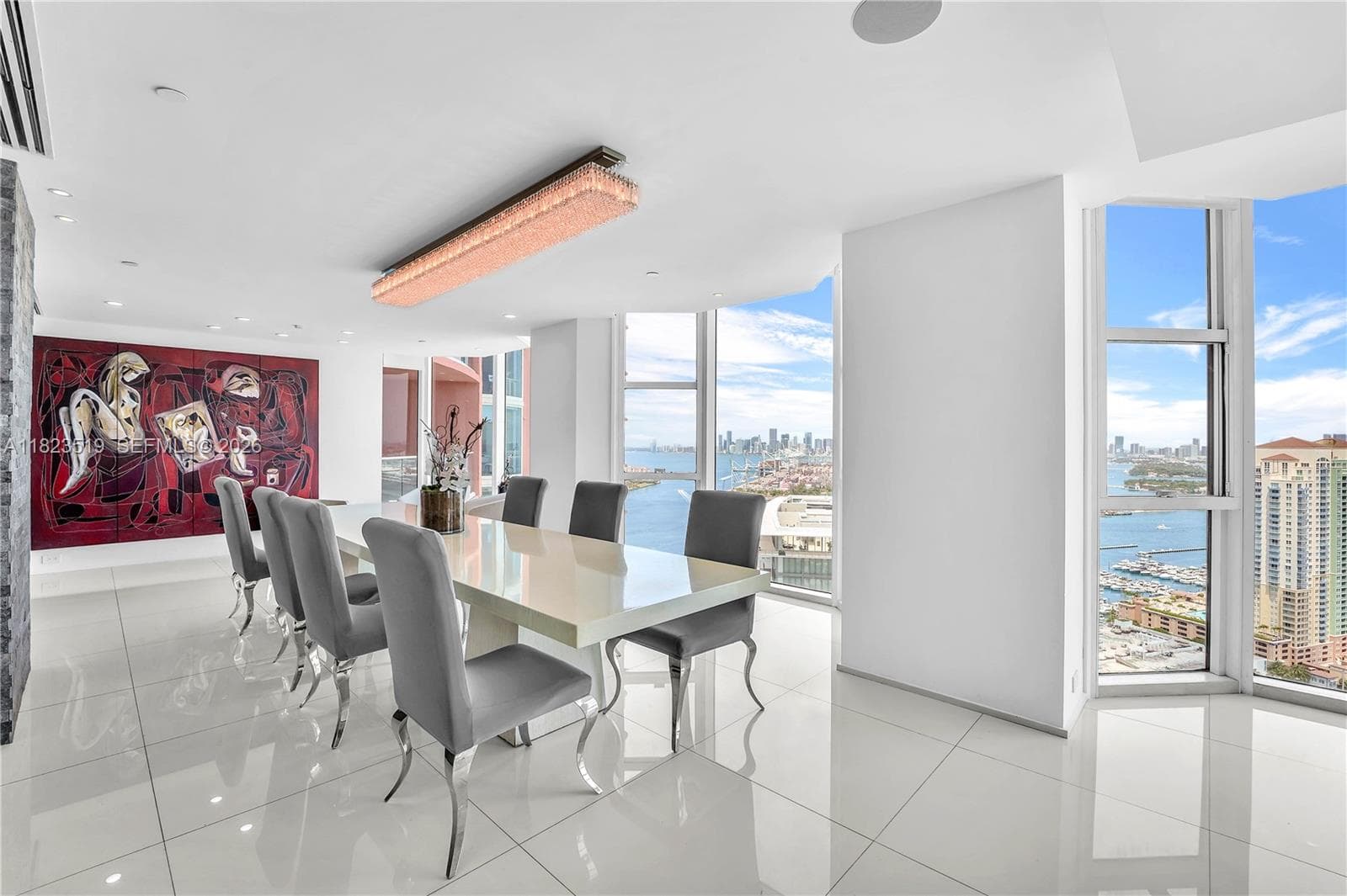 300 Pointe Dr 3405 photo 19