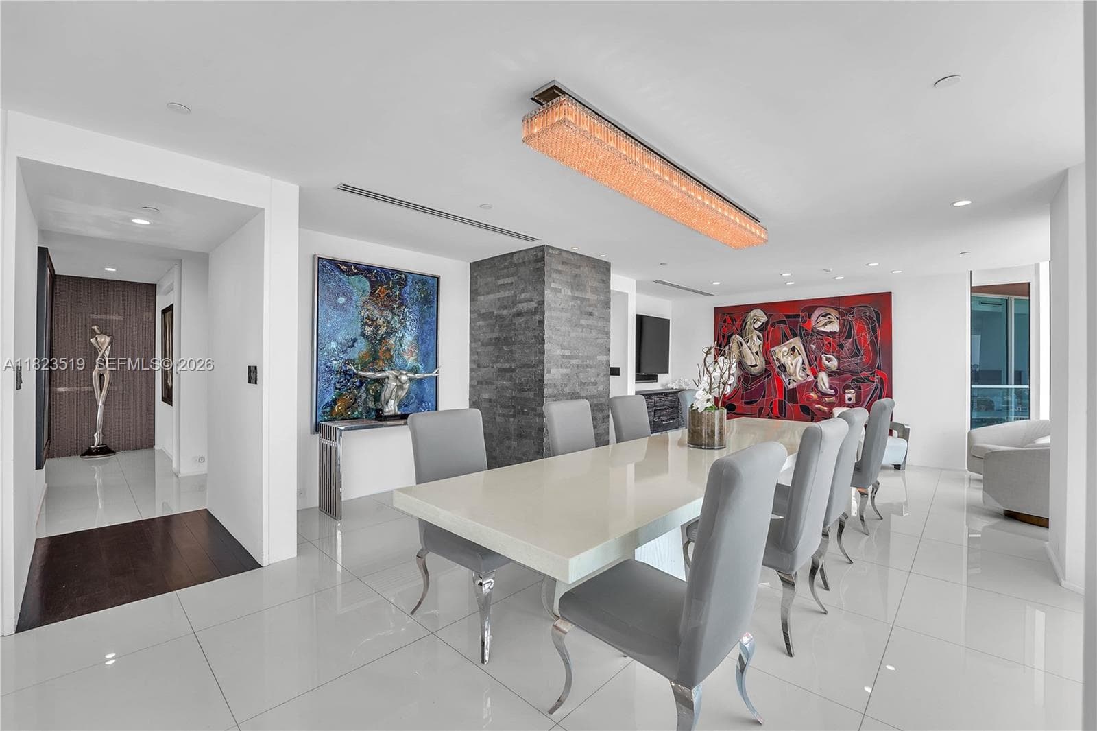 300 Pointe Dr 3405 photo 25