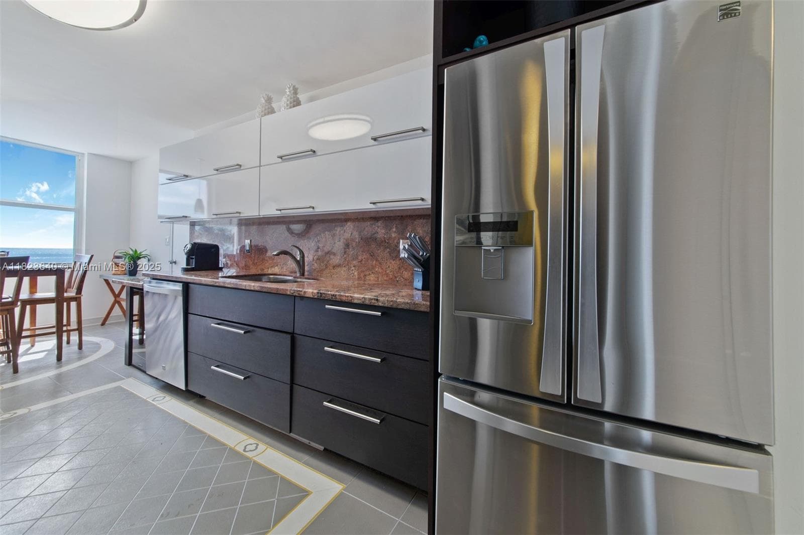2751 Ocean Dr 505N photo 6