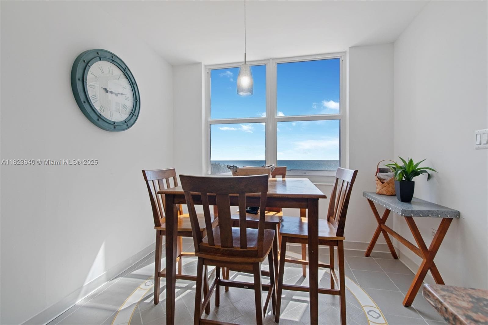 2751 Ocean Dr 505N photo 9