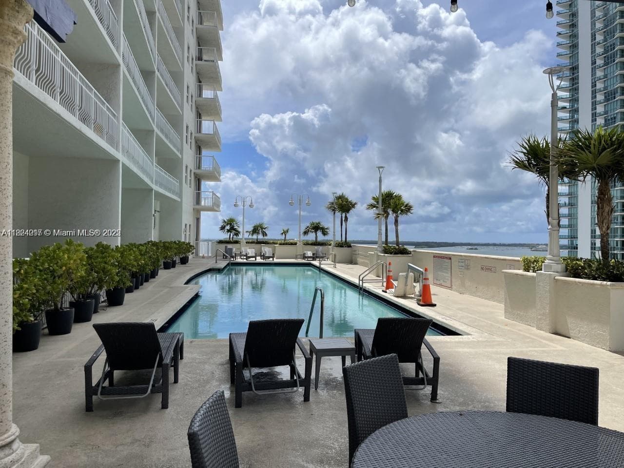 1200 Brickell Bay Dr 1518 photo 18