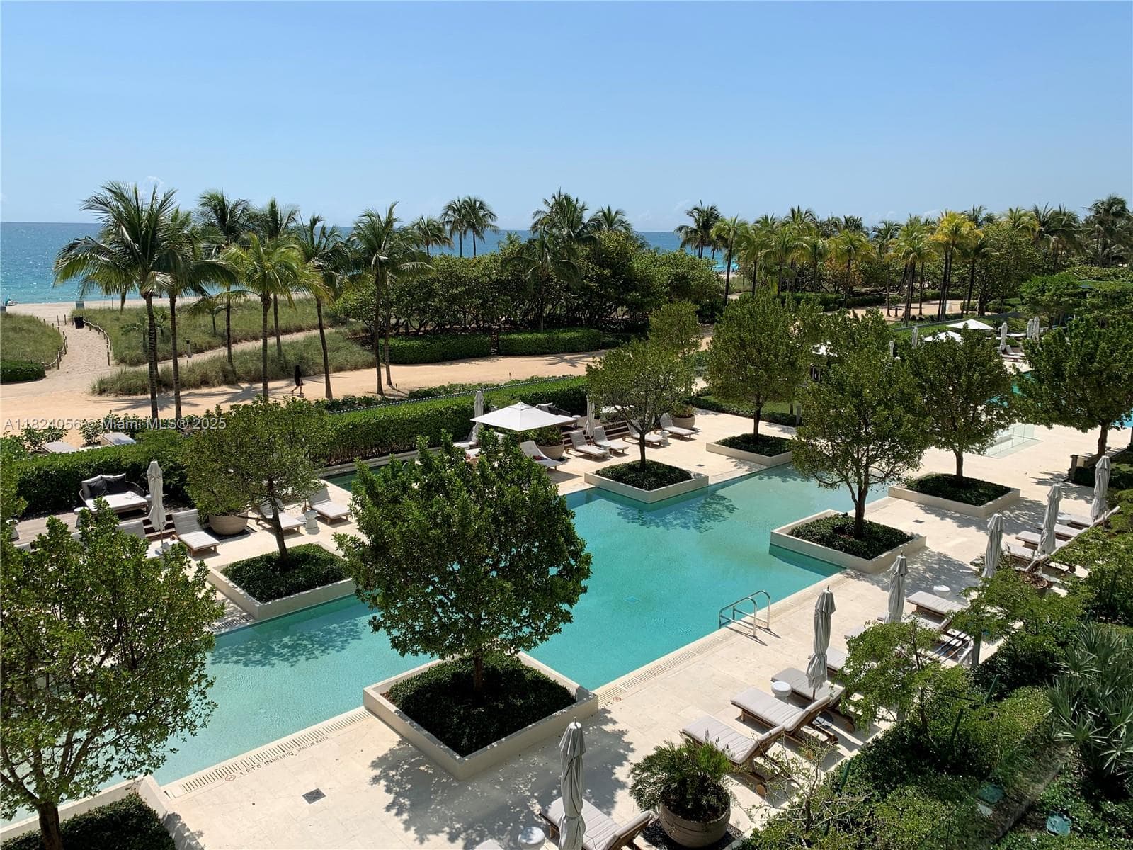 10203 Collins Ave 301 photo 19