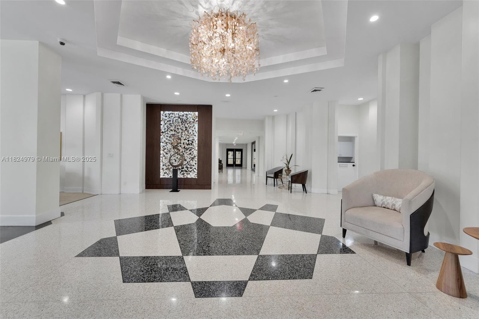 2000 Ocean Blvd 2