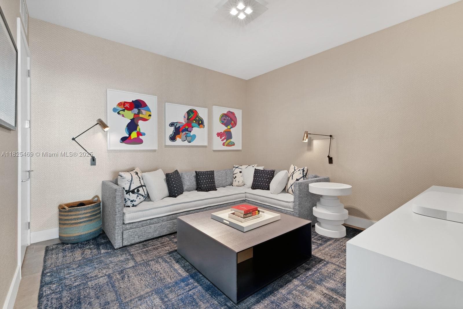 10203 Collins Ave 1003 photo 16