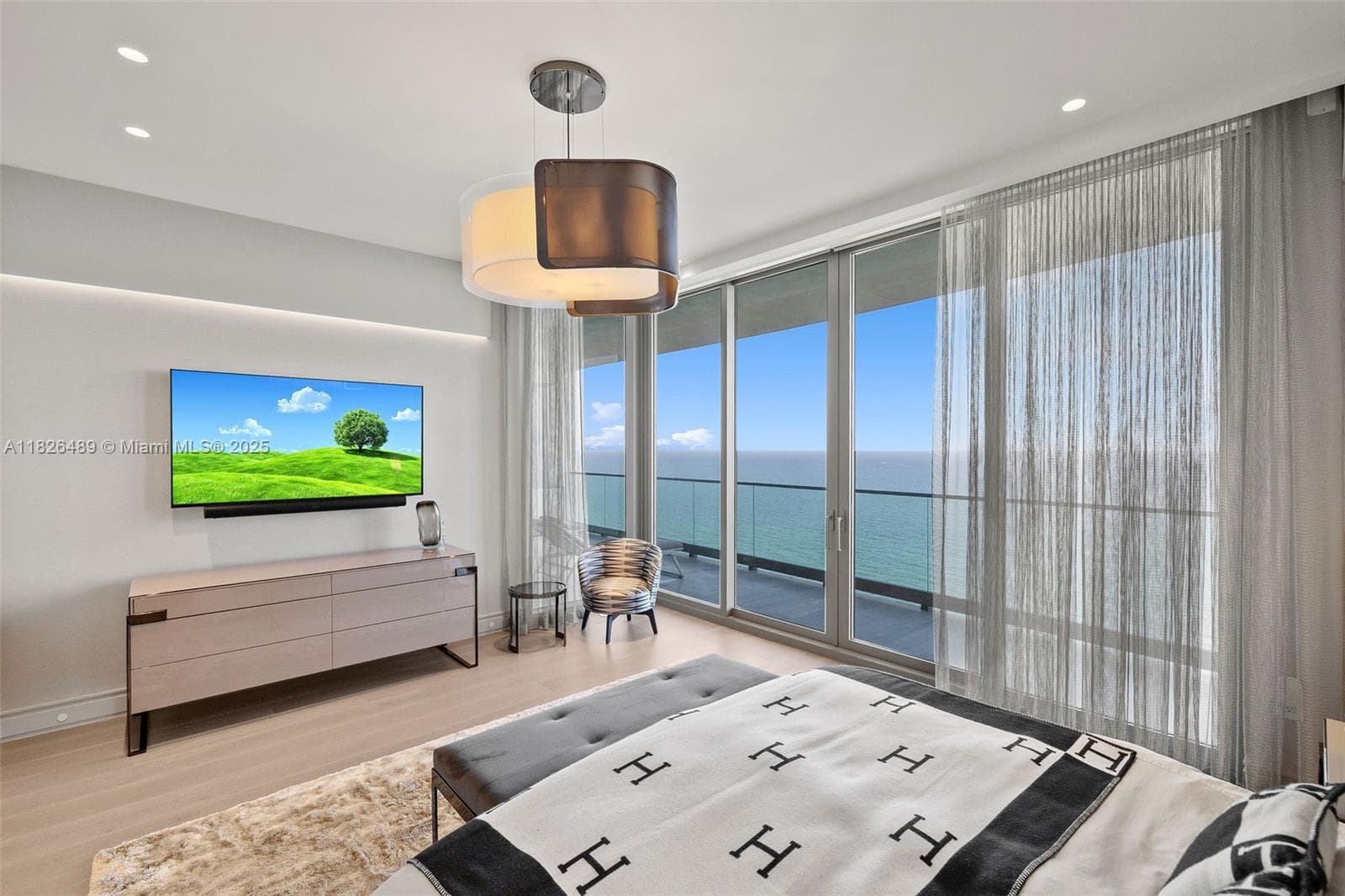 17901 Collins Ave 3003 photo 17