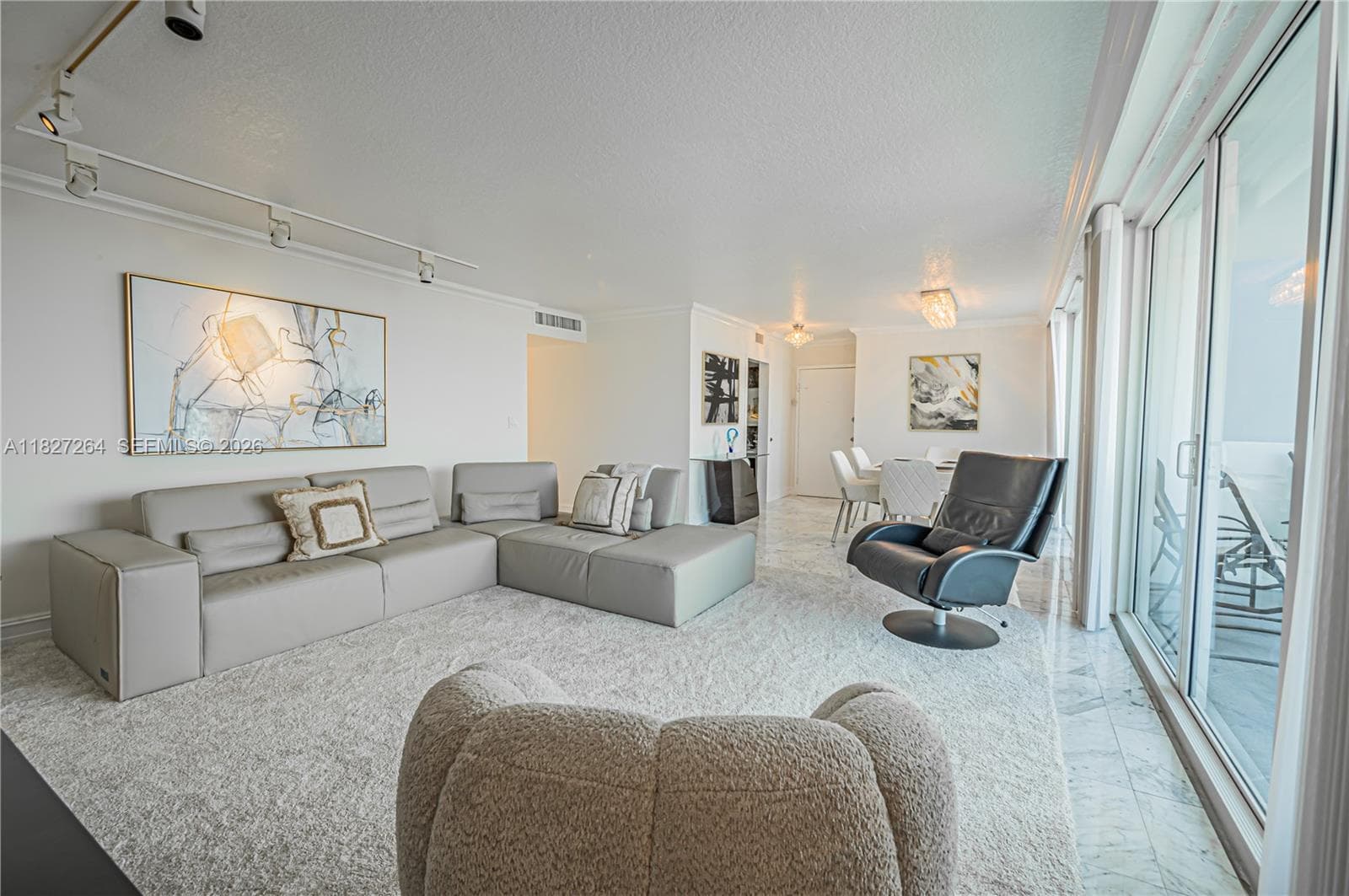 2030 Ocean Dr 2126 photo 20