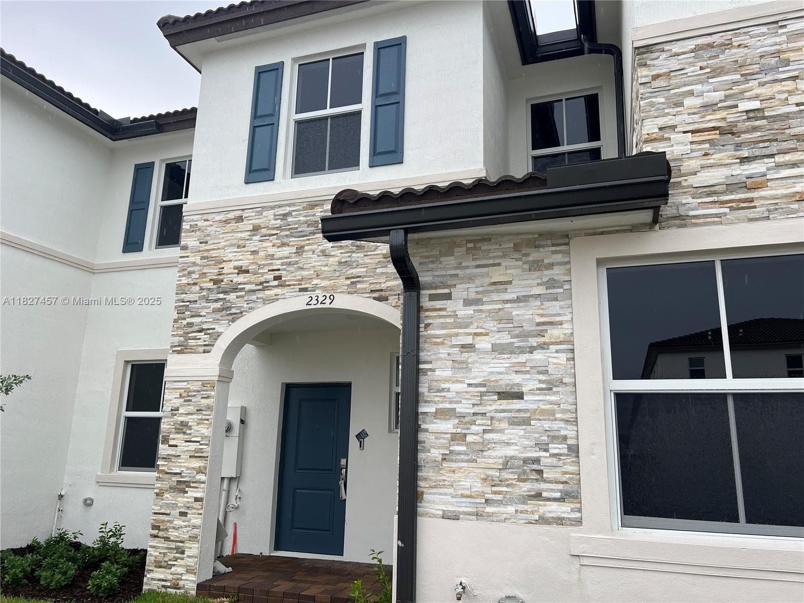 2329 NW 122nd Ter . photo 3