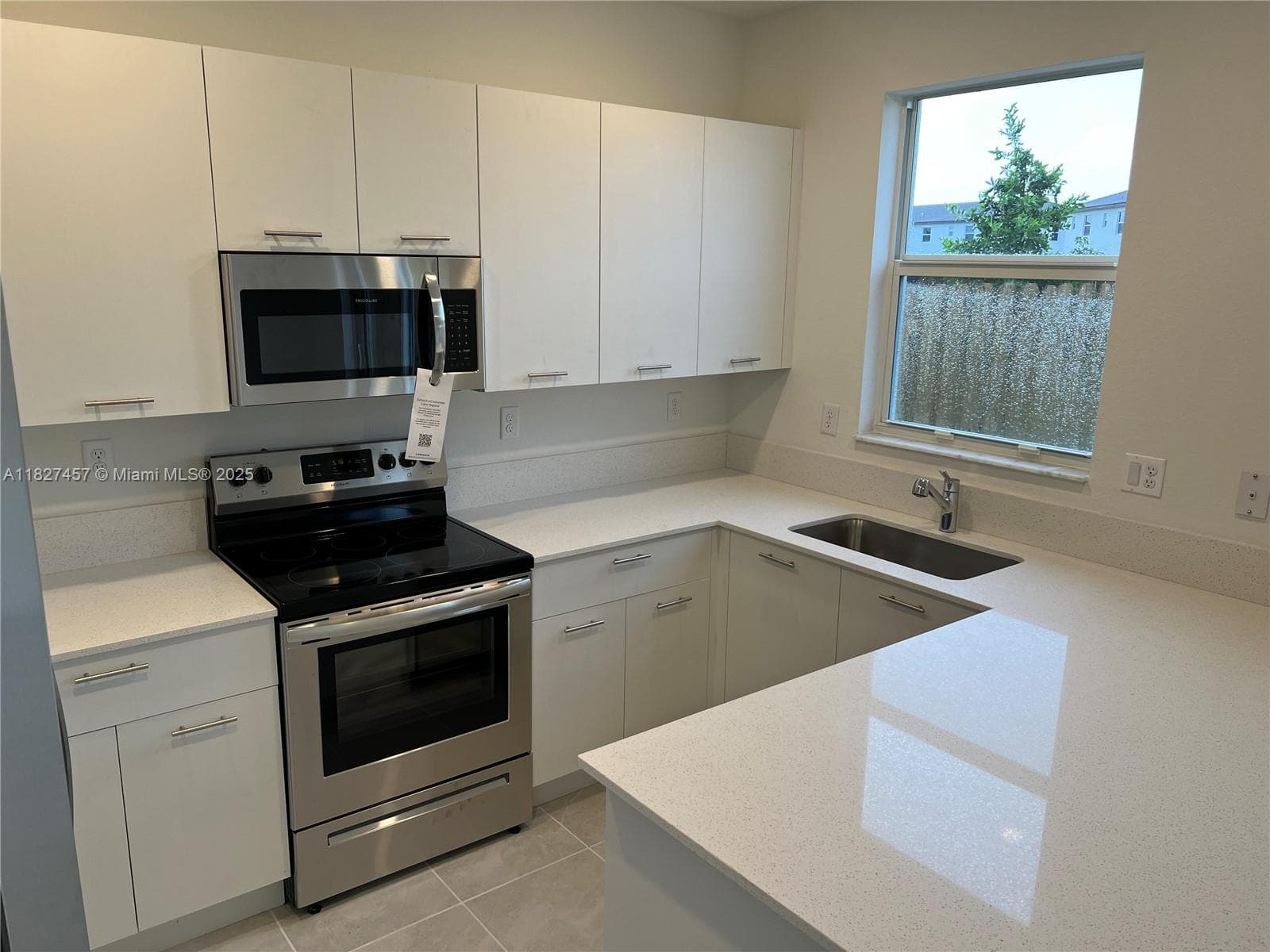 2329 NW 122nd Ter . photo 19