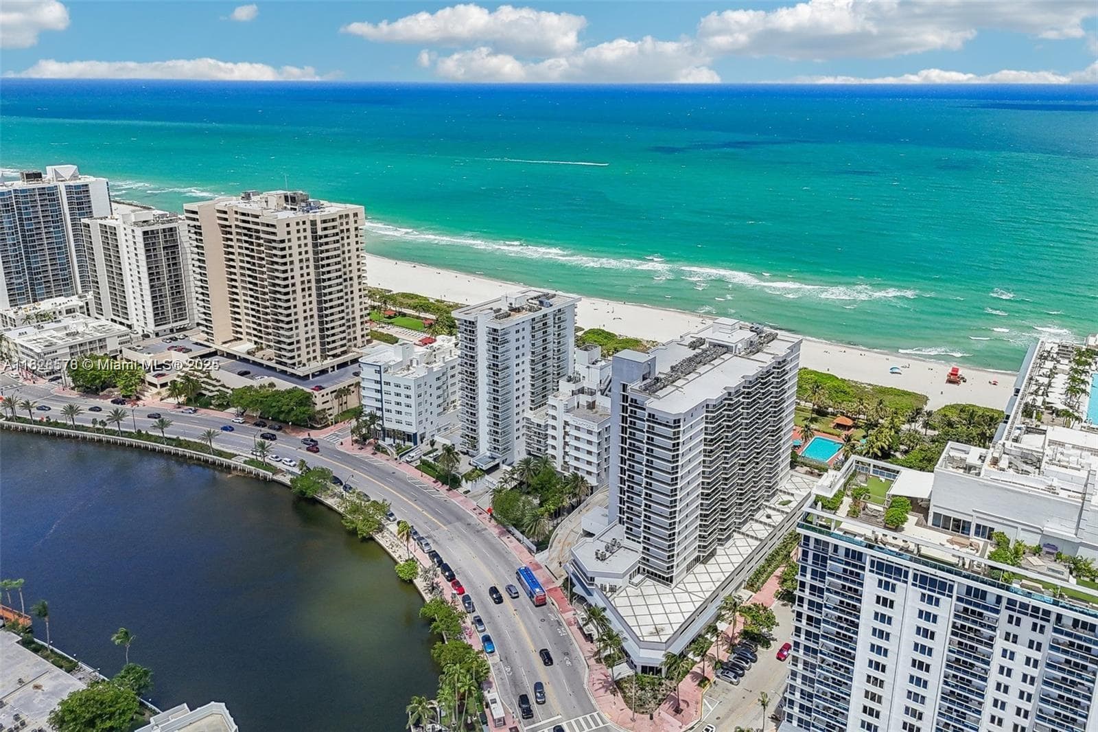 2401 Collins Ave 1011 photo 13