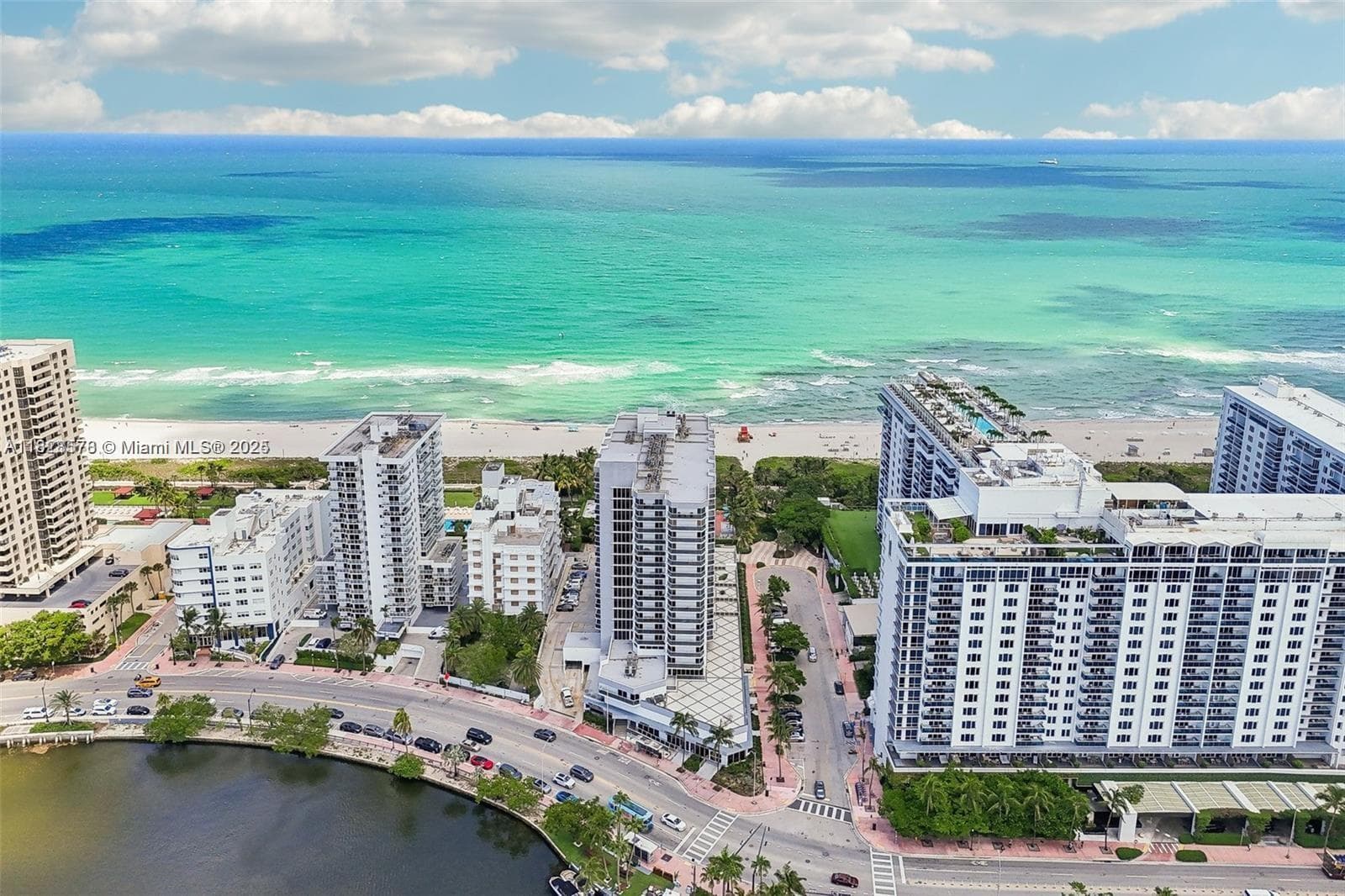 2401 Collins Ave 1011 photo 1