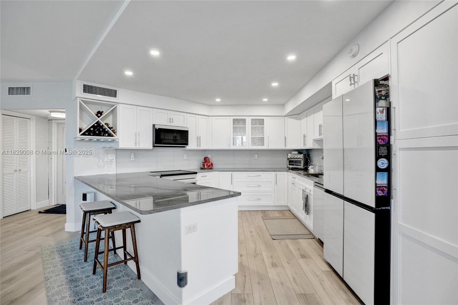 1340 Ocean Blvd 403 photo 15