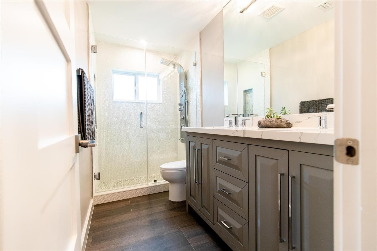 2275 SW 44th Street 3