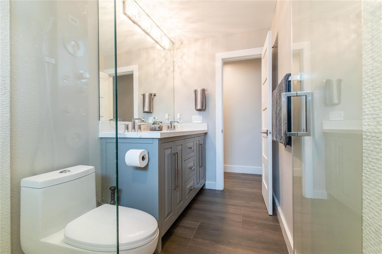 2275 SW 44th Street 4