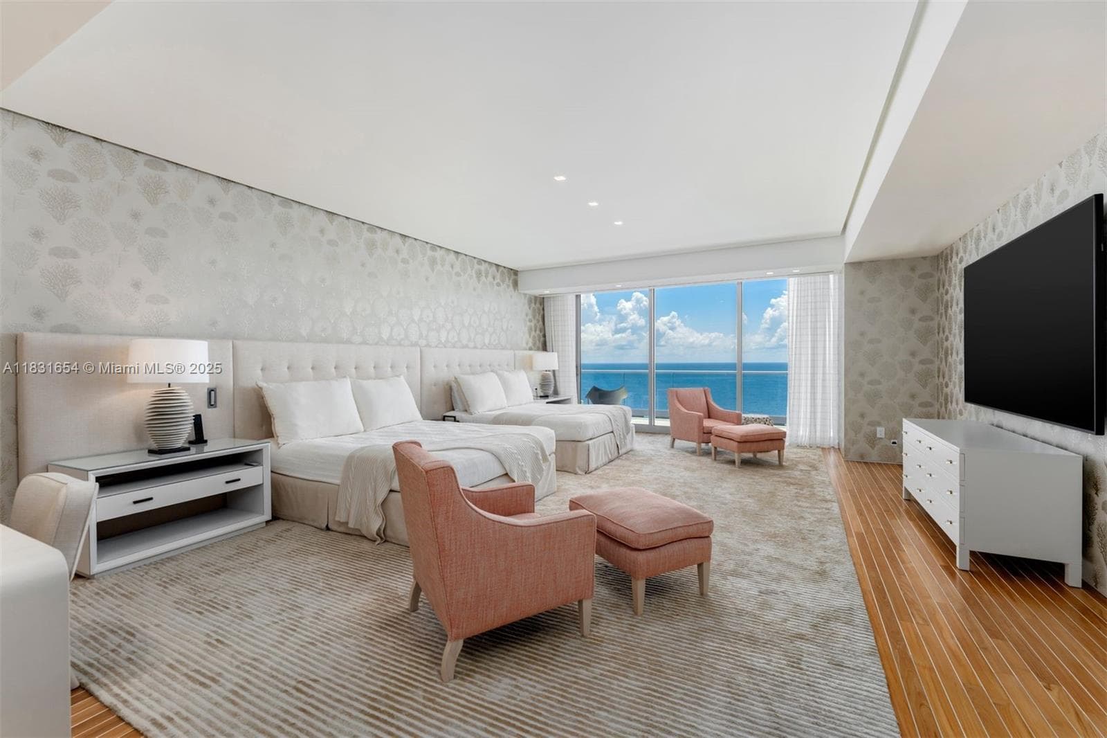 9349 Collins Ave 1101 photo 16