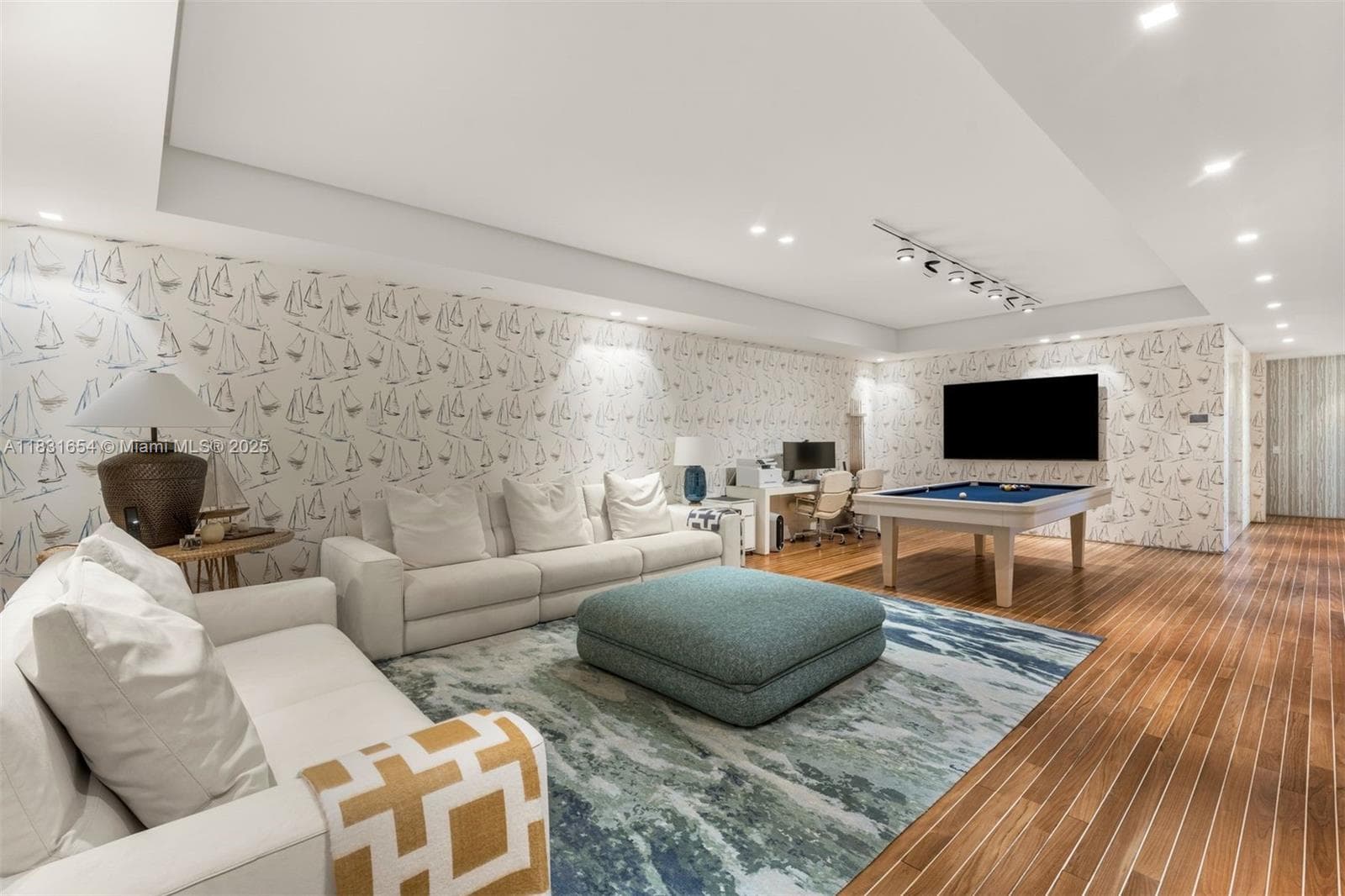 9349 Collins Ave 1101 photo 10