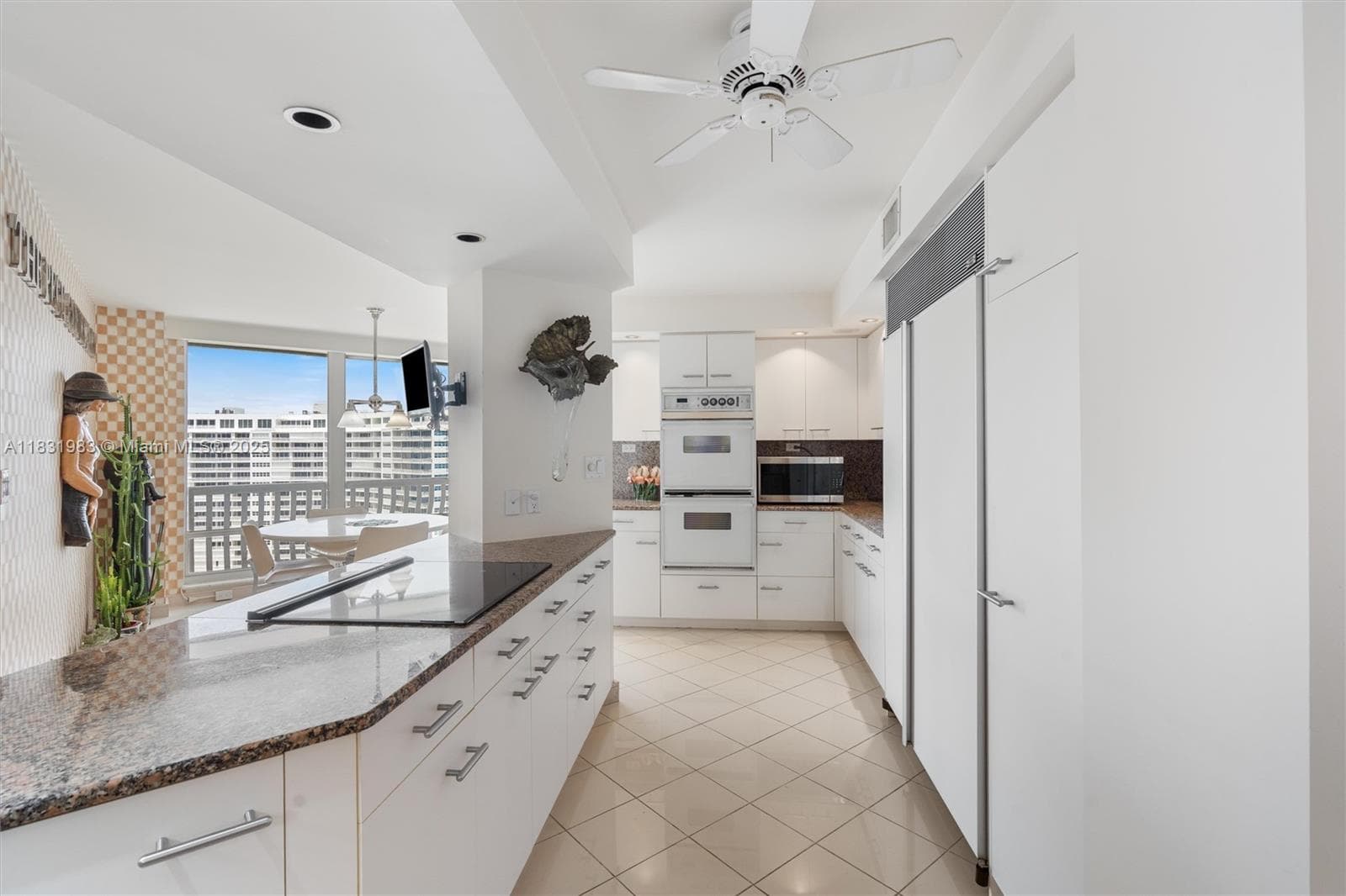 2200 OCEAN LN 1501-2 photo 16