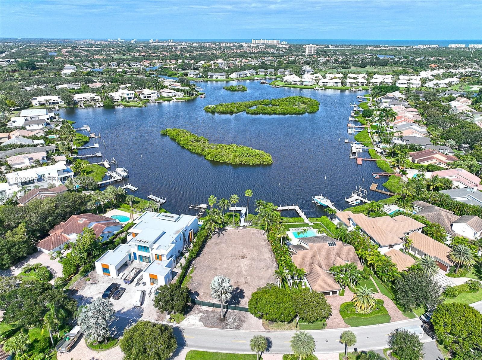 113 Regatta Dr photo 9