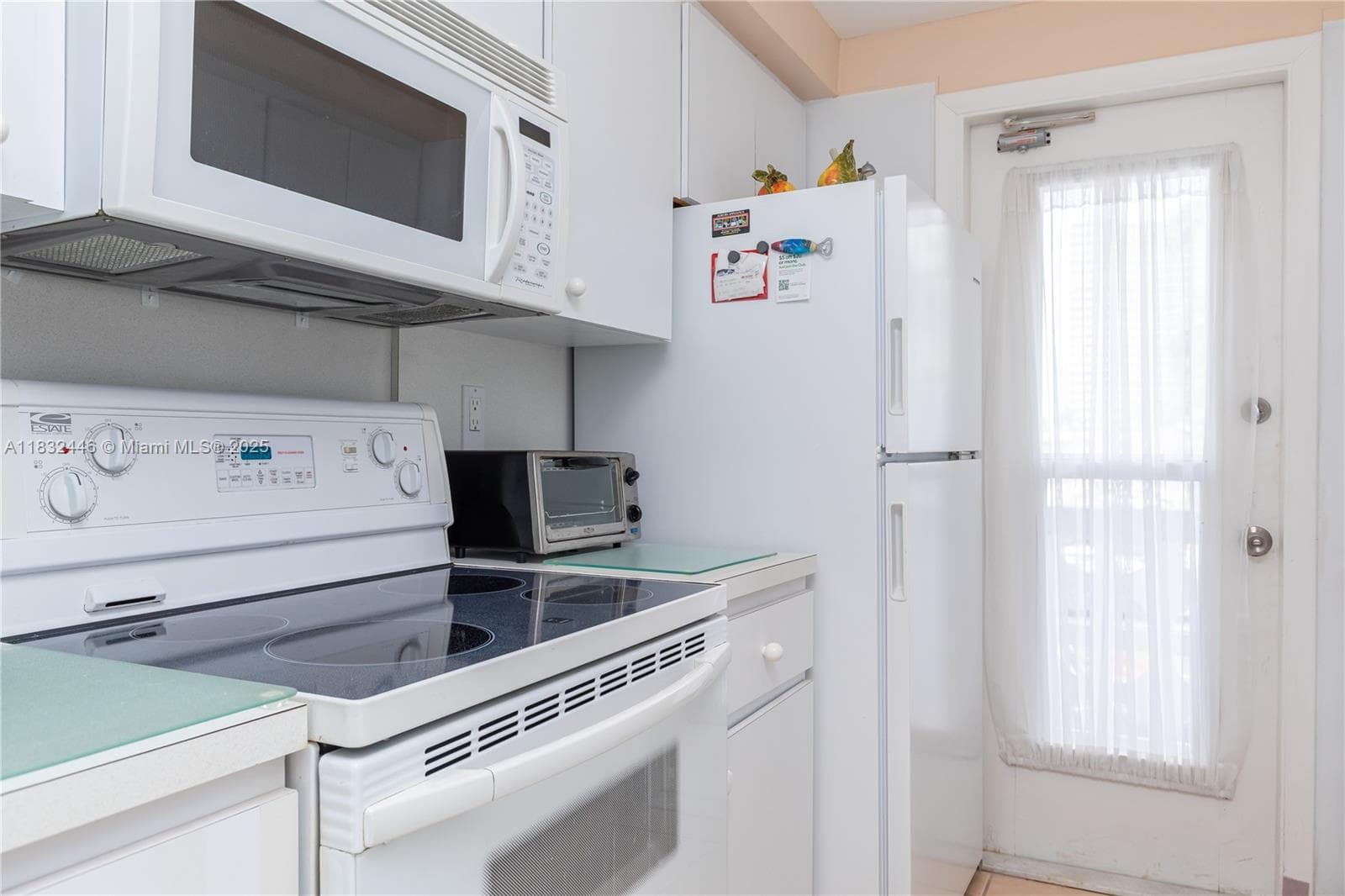 3135 S Ocean Dr 230 photo 6