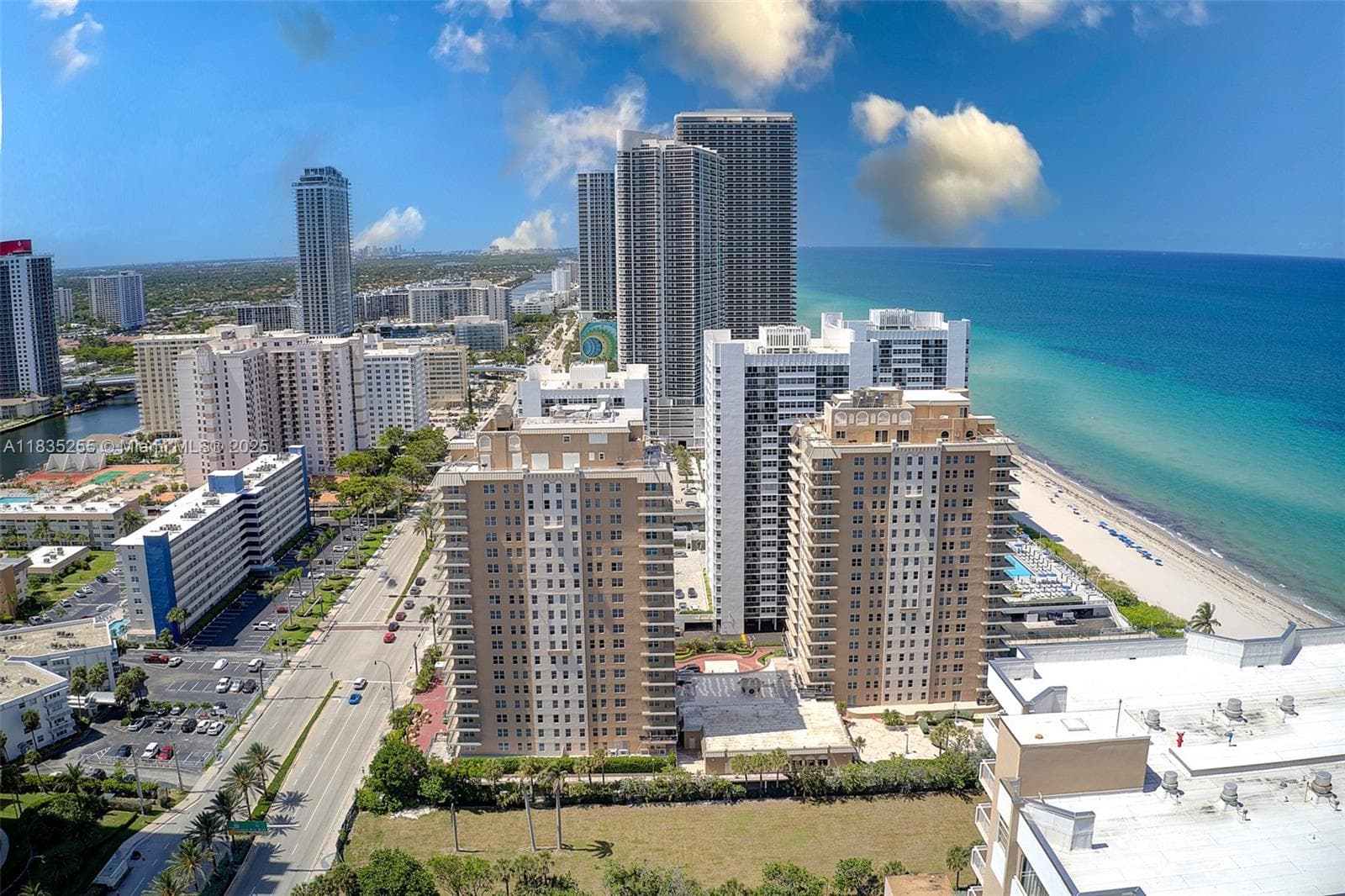 1945 Ocean Dr 901 photo 6