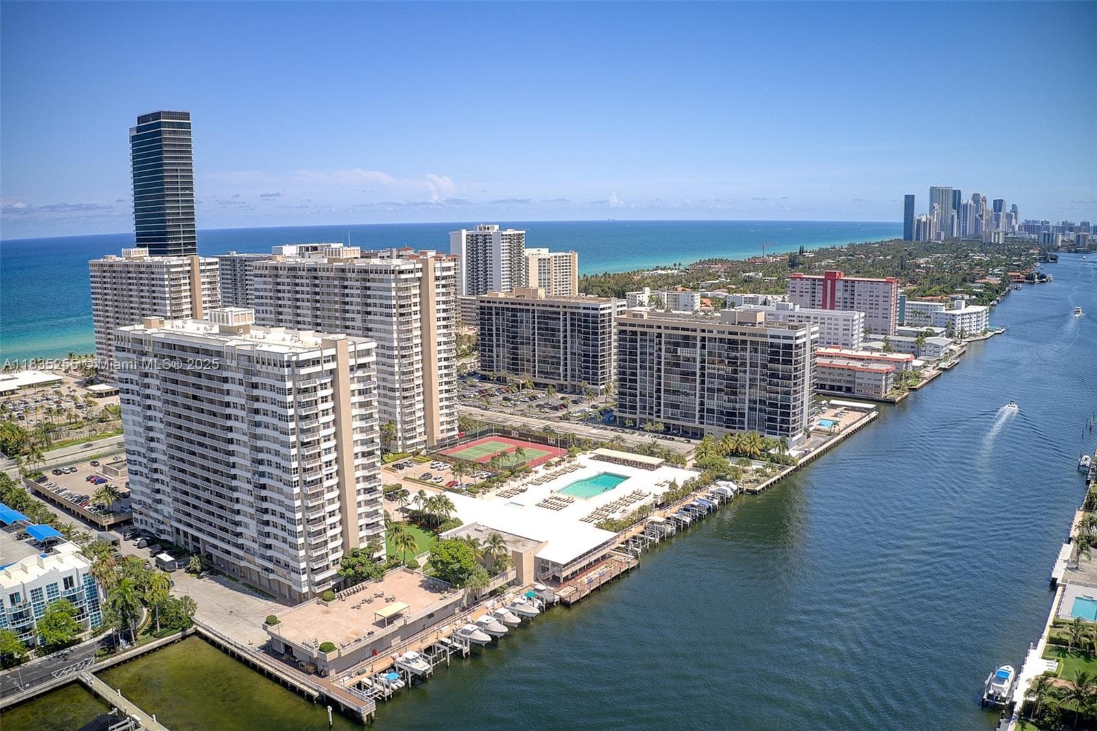 1945 Ocean Dr 3
