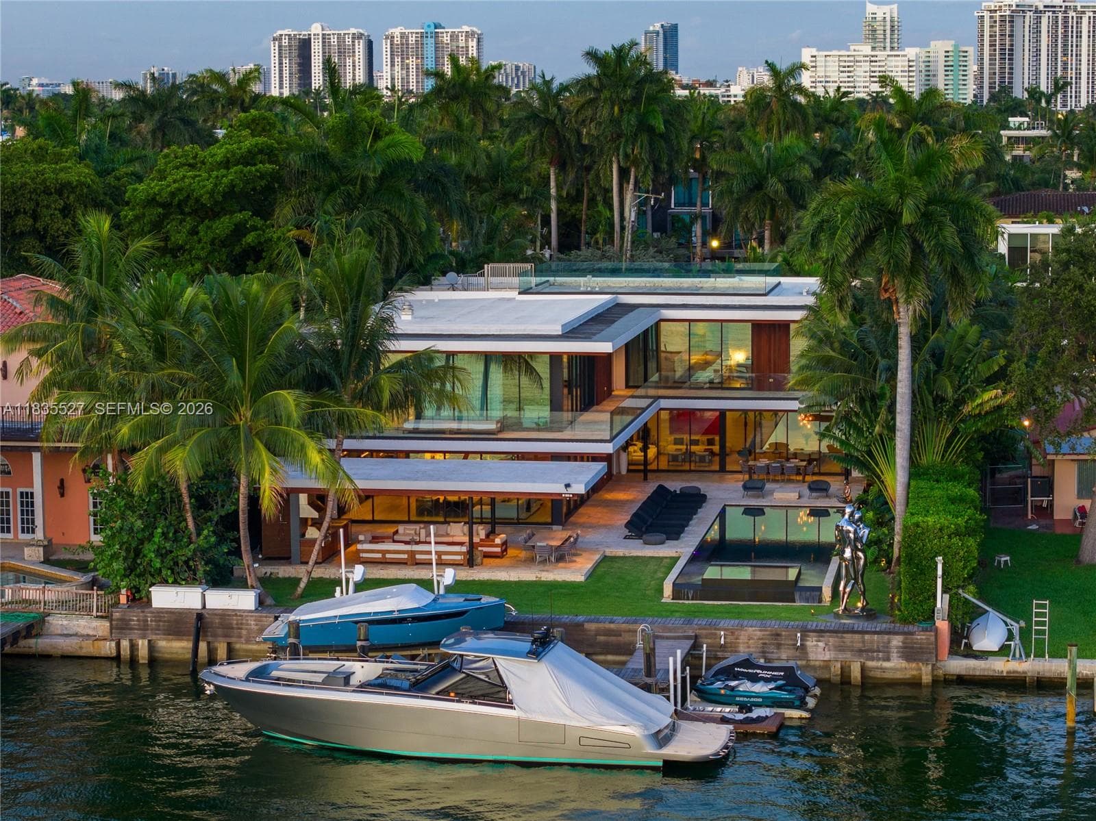 126 San Marino Dr 2