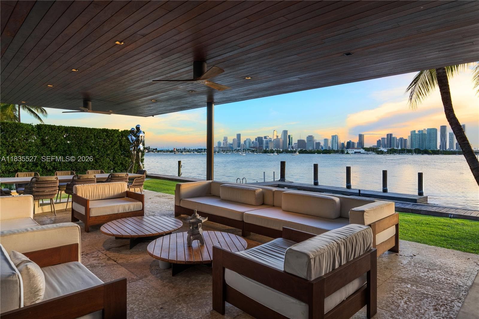 126 San Marino Dr 5