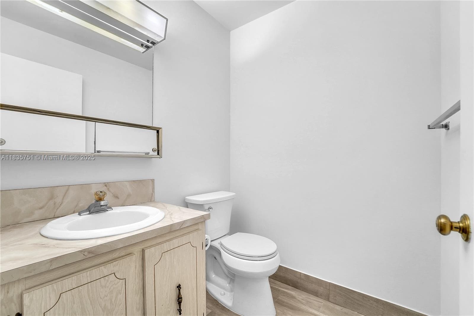 14529 Canalview Dr B photo 17