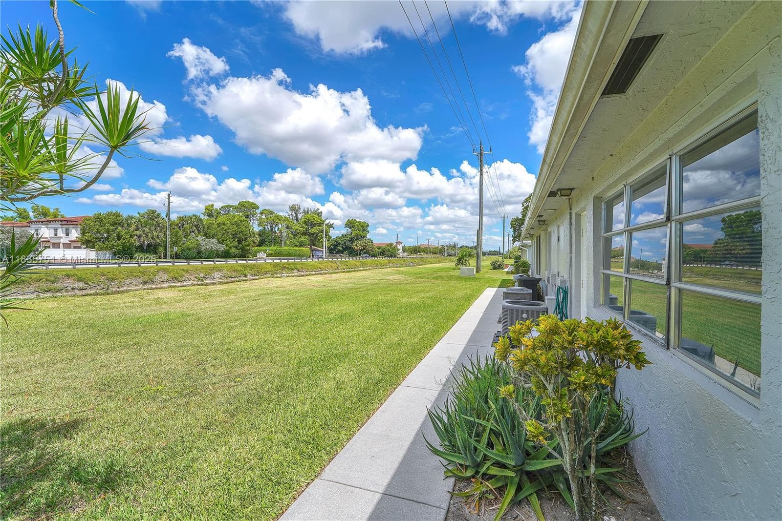 14529 Canalview Dr B photo 12
