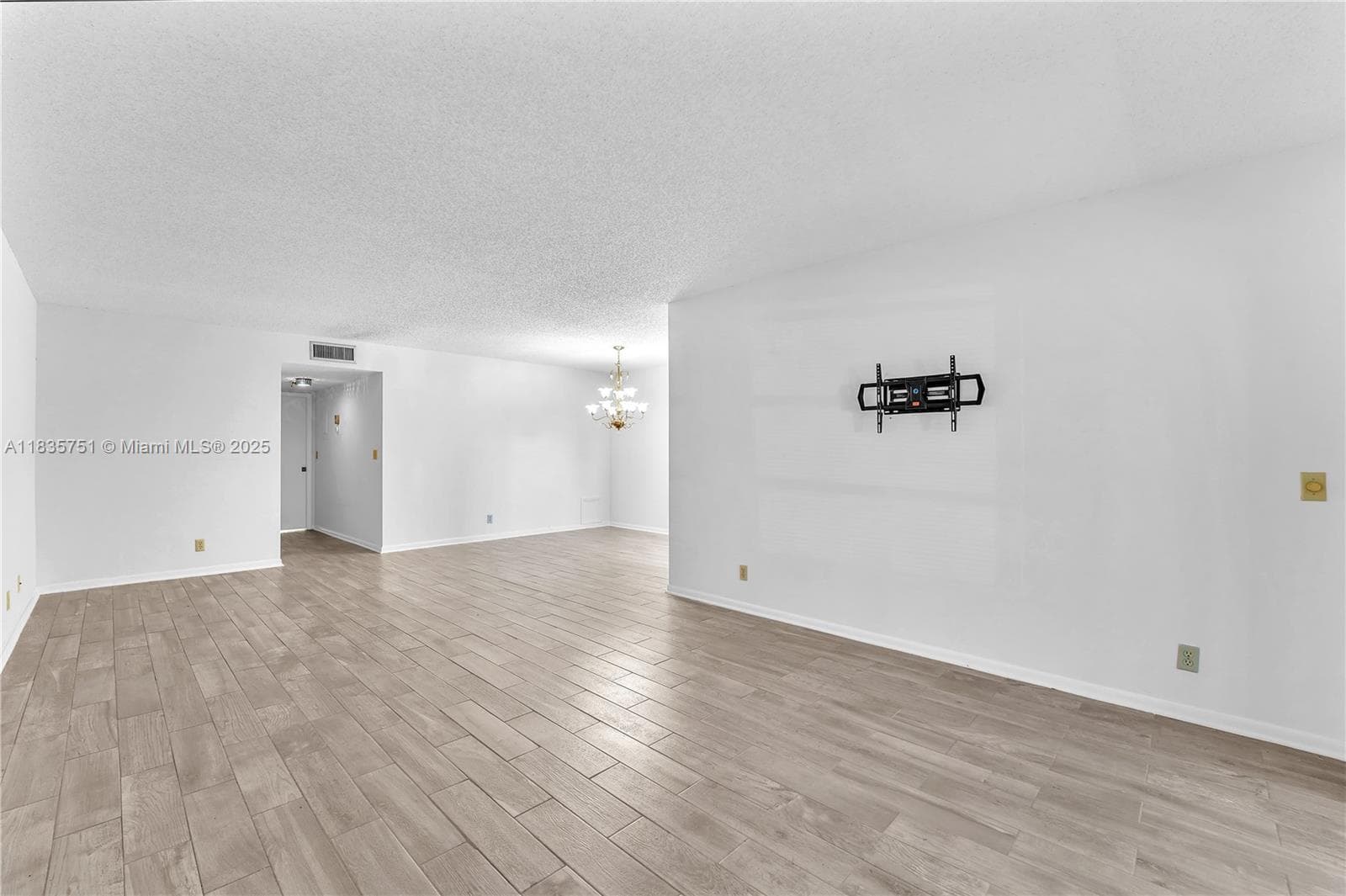 14529 Canalview Dr 3